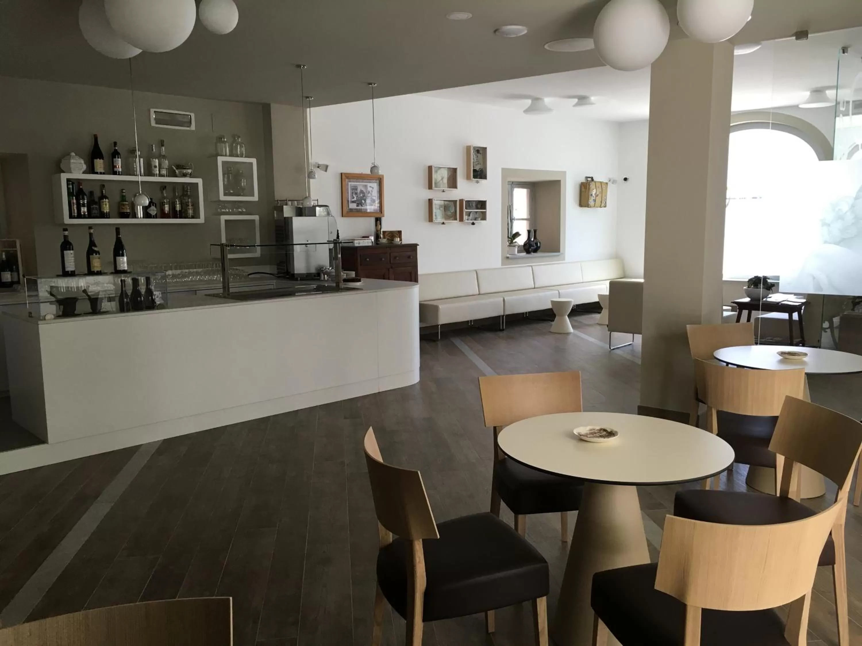 Lounge or bar in Hotel Monteverde