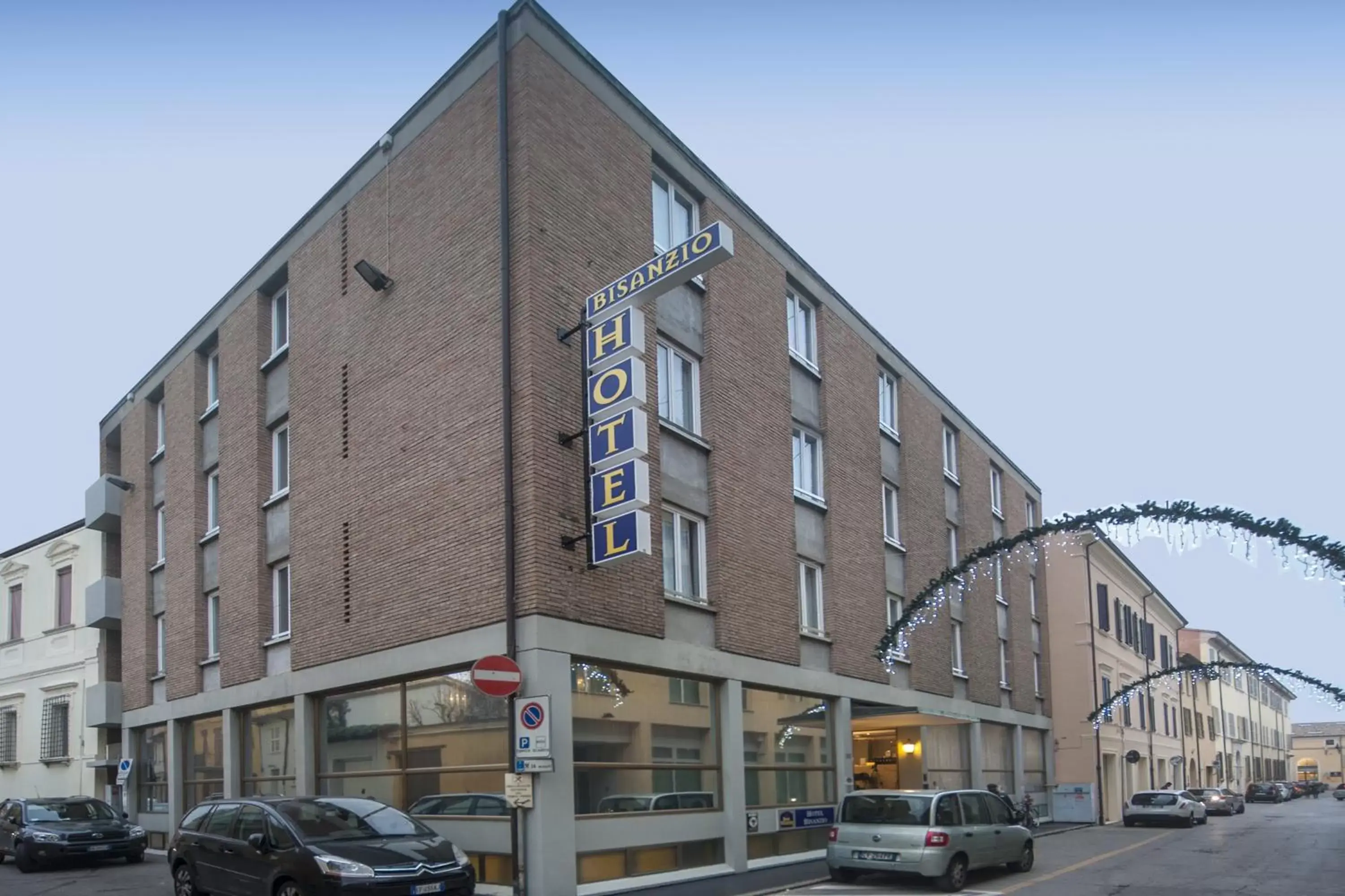 Property building in Hotel Bisanzio Property building in Hotel Bisanzio