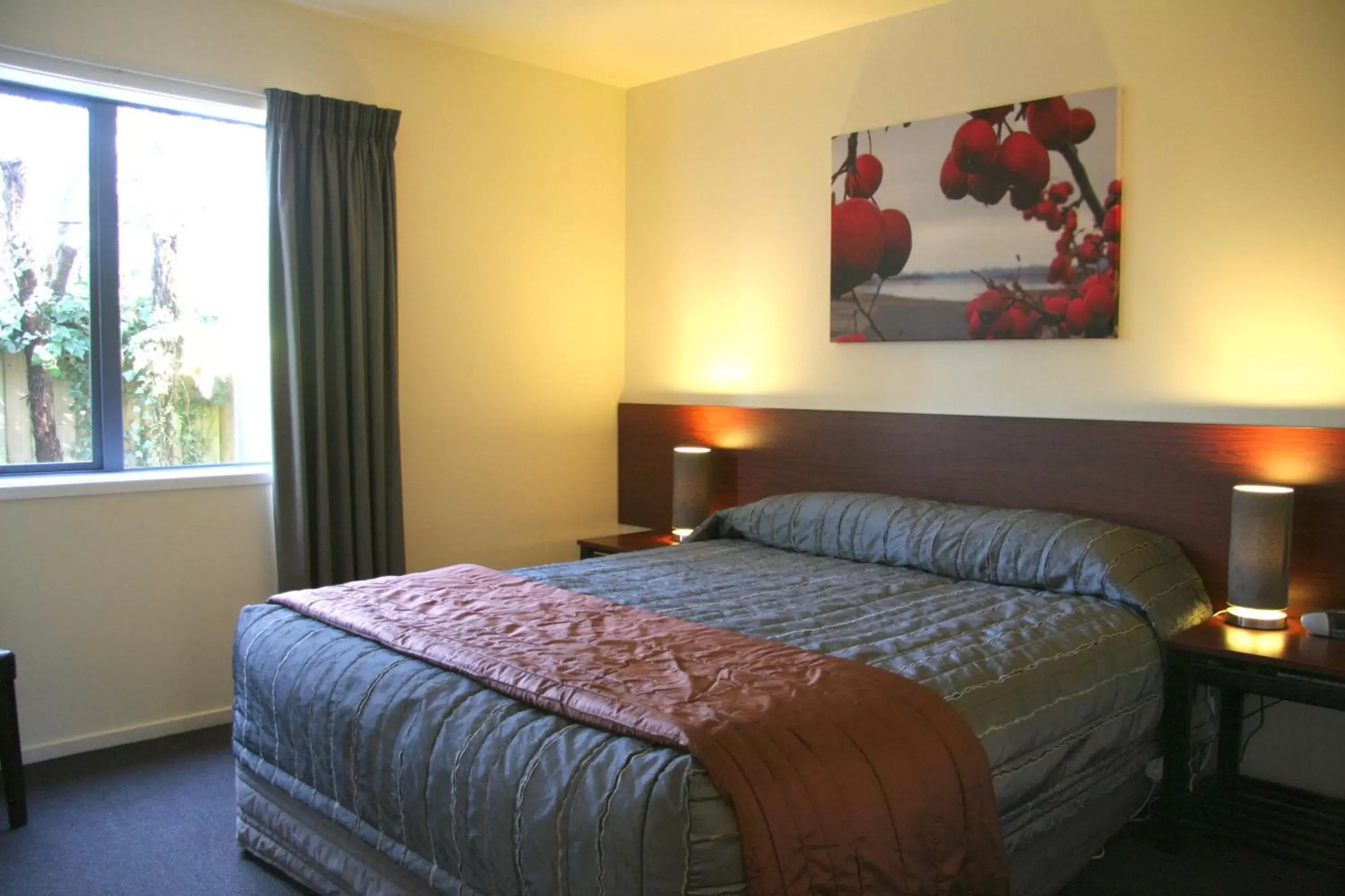 Bed in Sherborne Motor Lodge Bed in Sherborne Motor Lodge