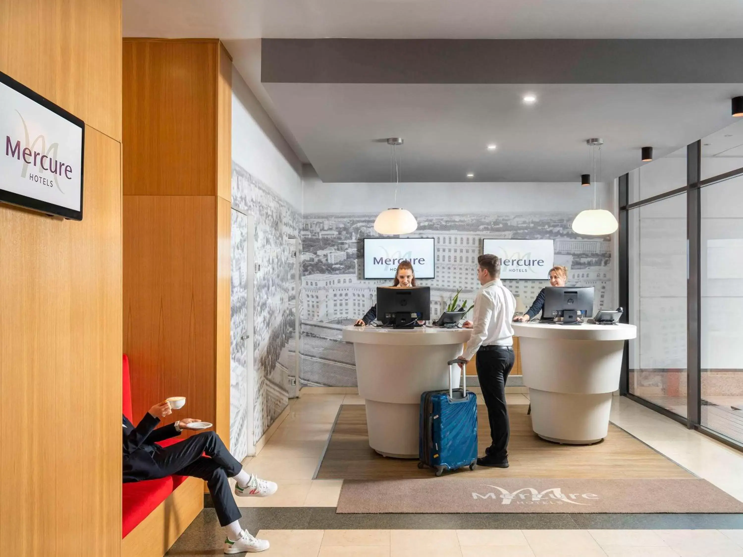 Property building in Mercure Bucharest Unirii Property building in Mercure Bucharest Unirii