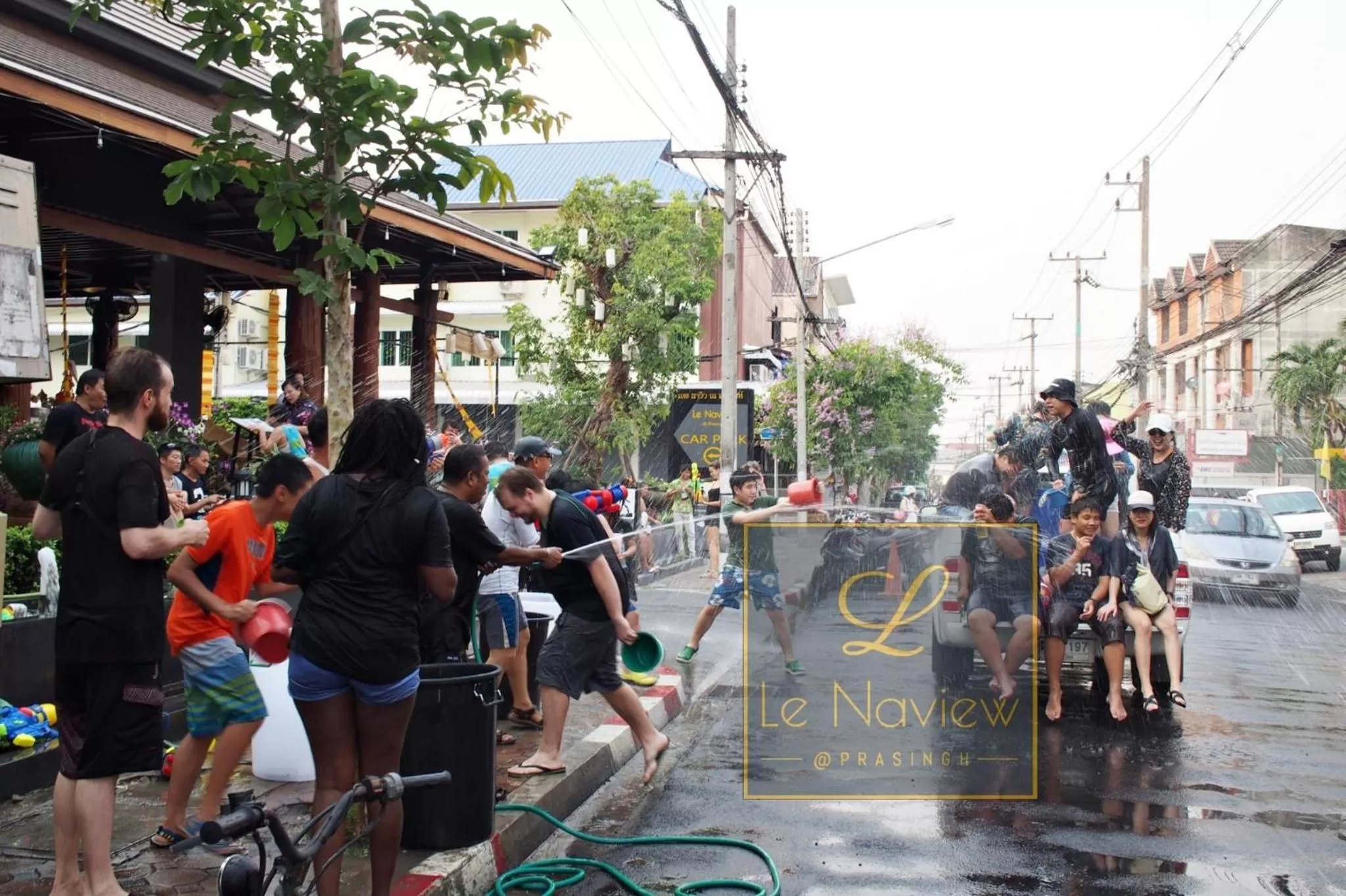 group of guests in Le Naview @Prasingh