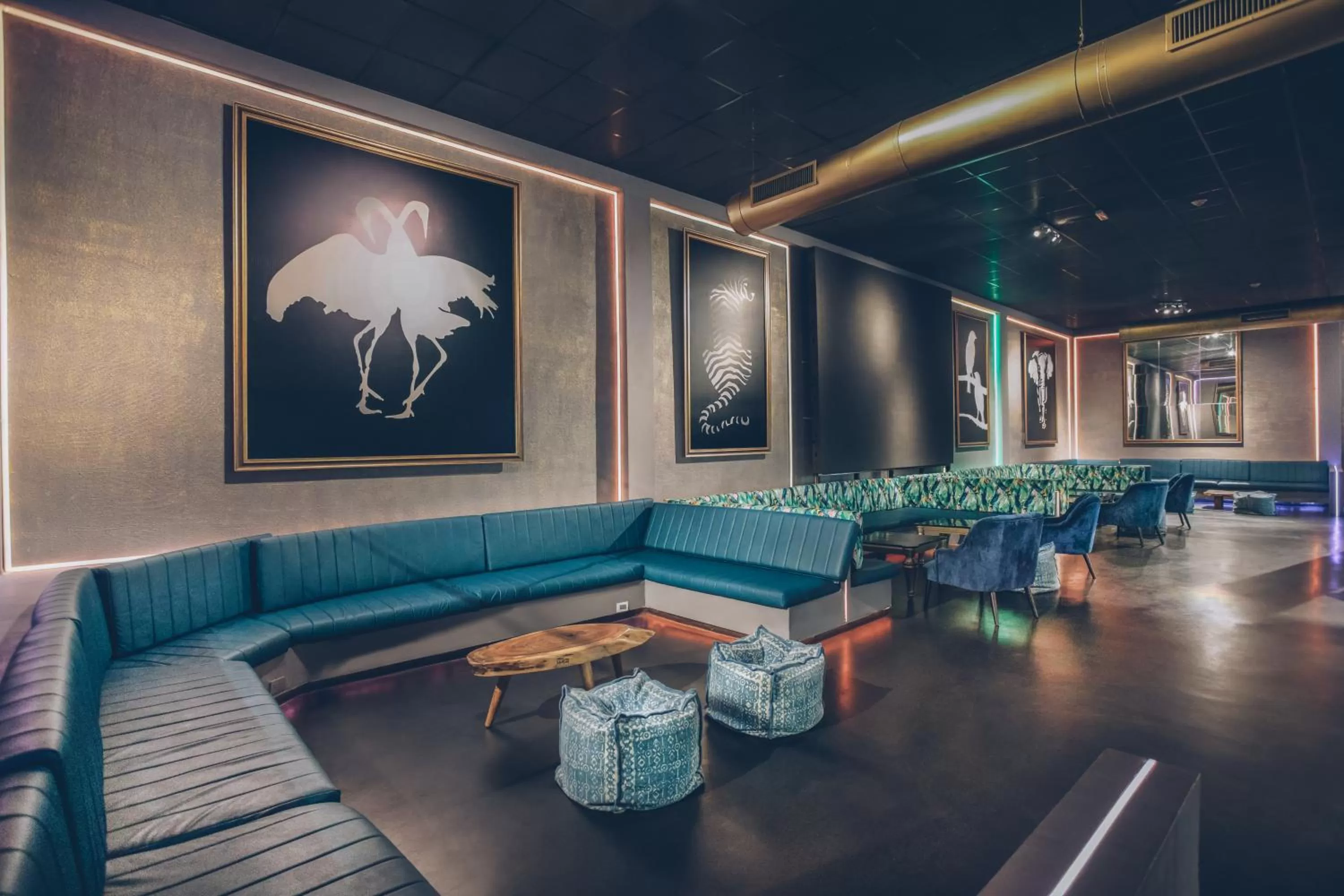 Lounge or bar in Iberostar Selection Bavaro Suites - All Inclusive