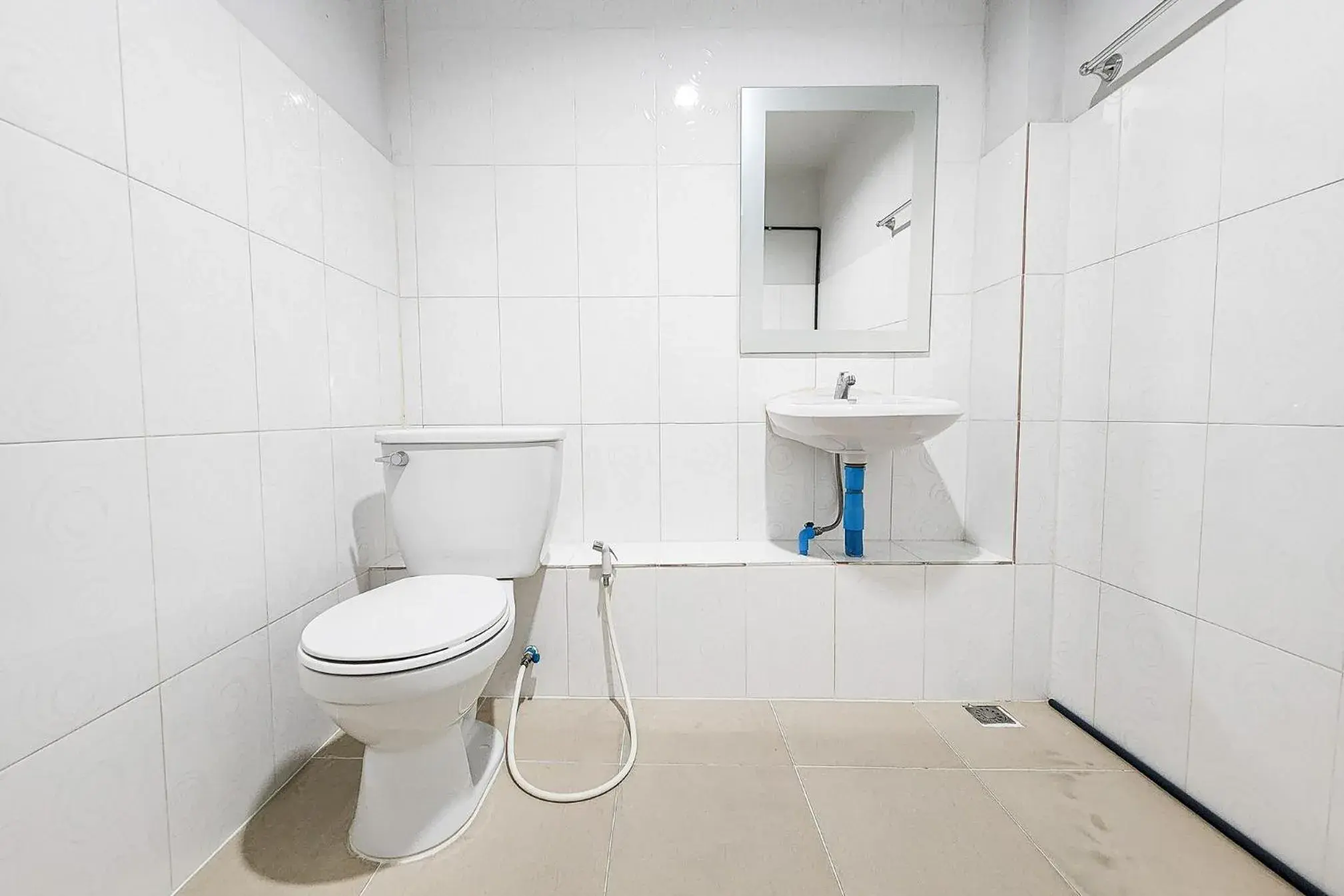 Bathroom in Freesia Bangphi Guest House