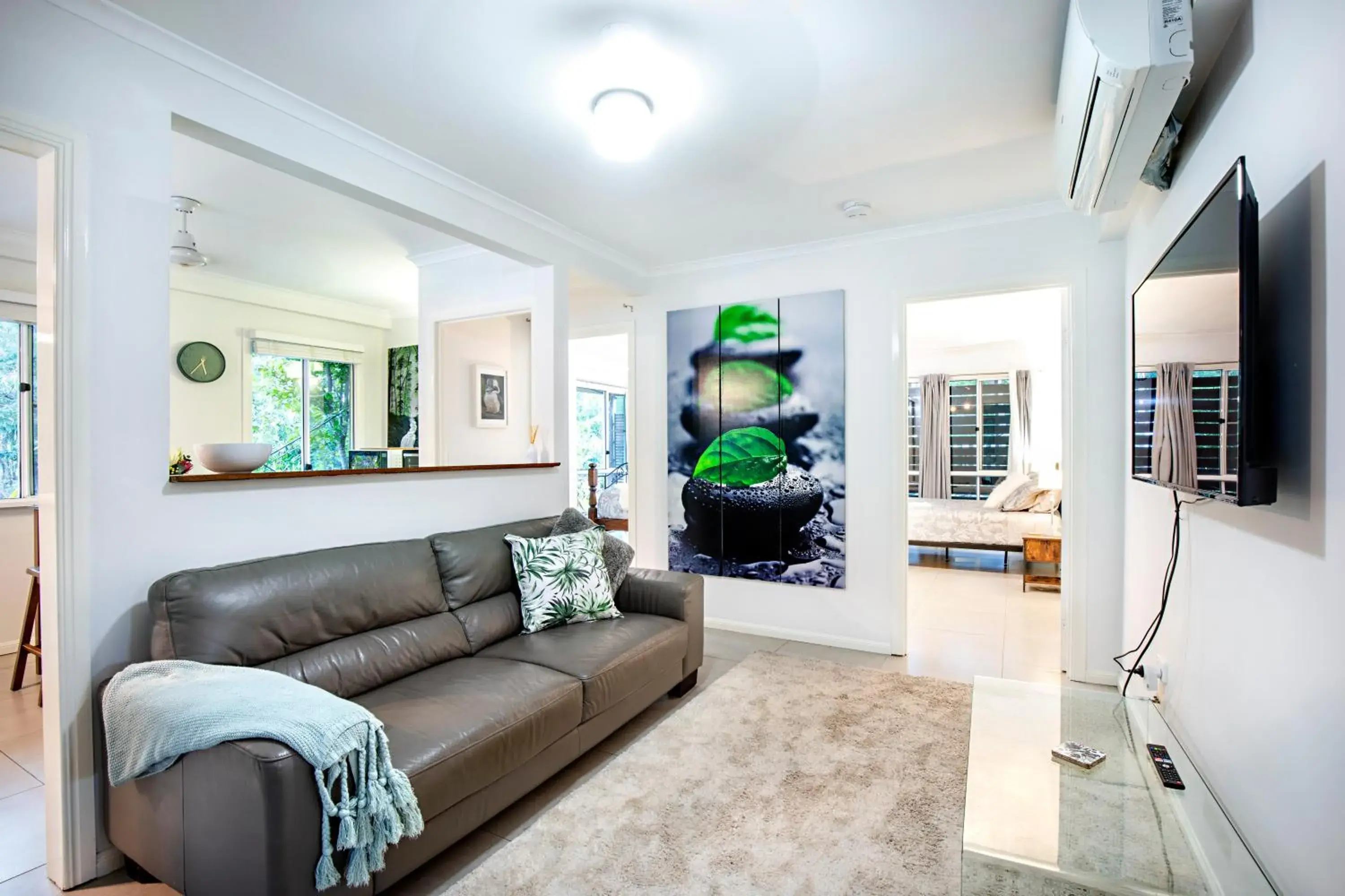 Living room, Seating Area in Airlie Beach Eco Cabins - Adults Only