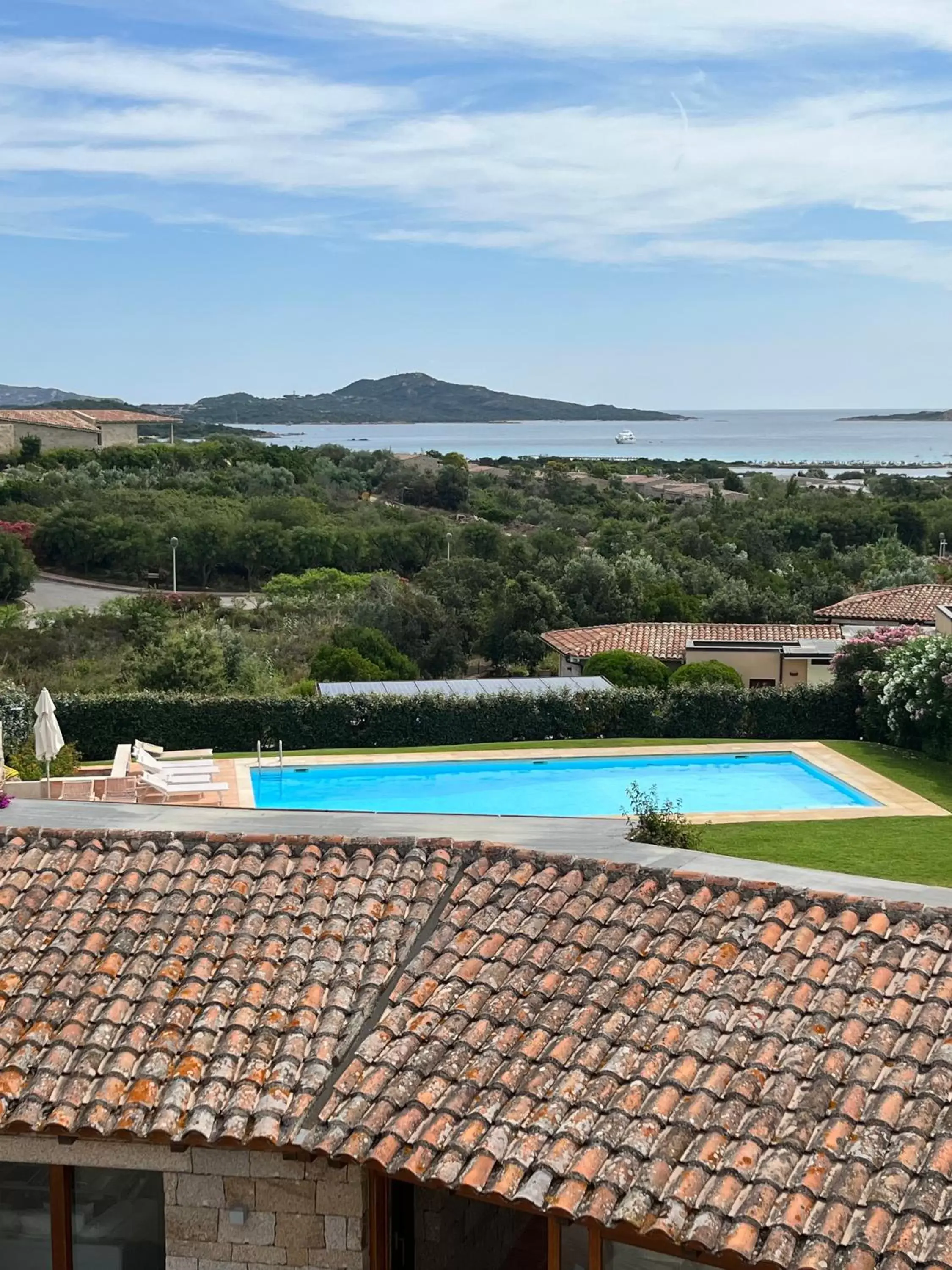 Swimming Pool in Porto Coda Cavallo Salina Bamba