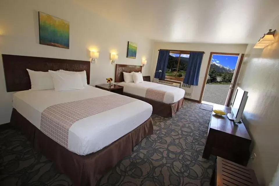 Bed in Mount Princeton Hot Springs Resort