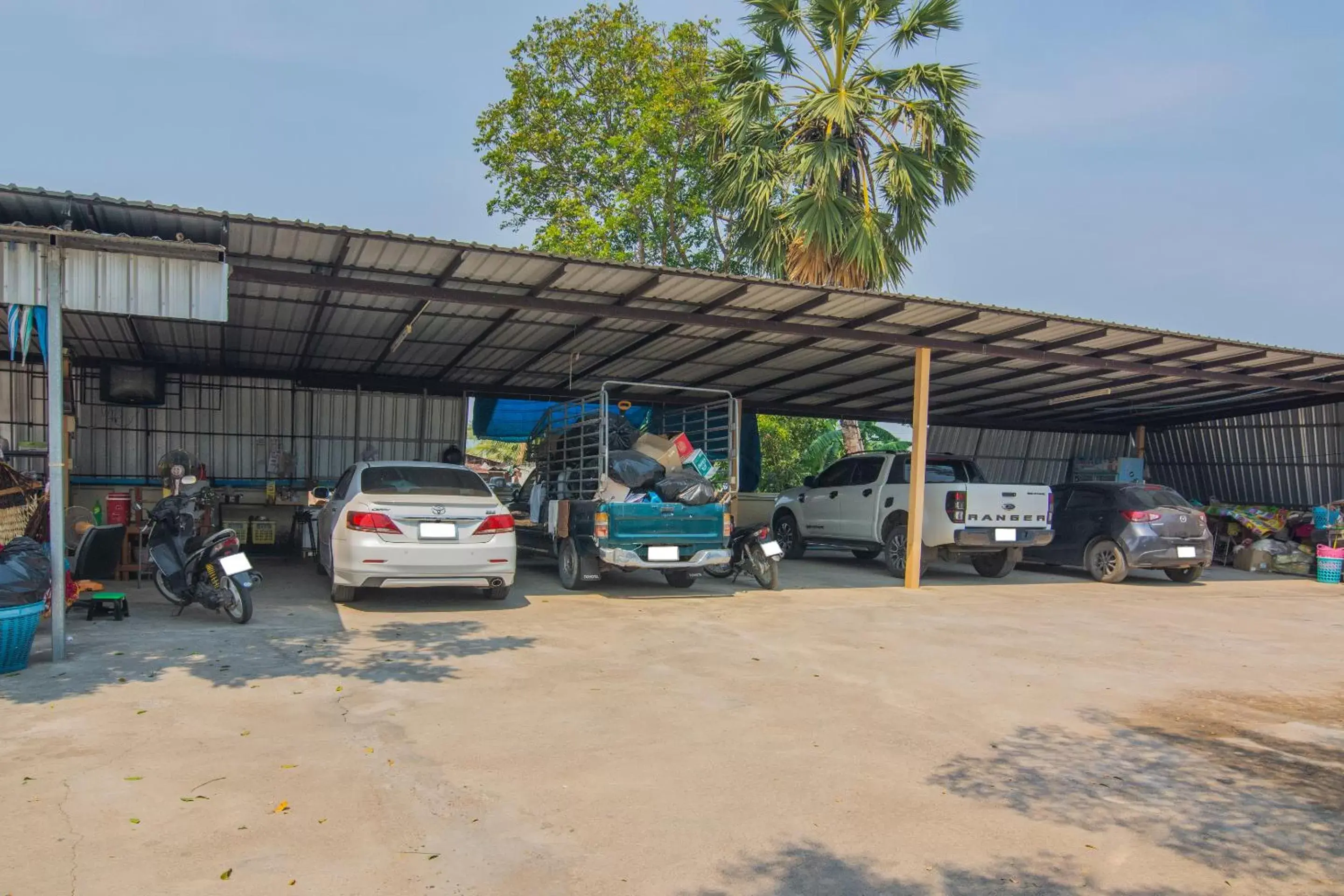 Area and facilities, Property Building in OYO 628 Dao Krajang