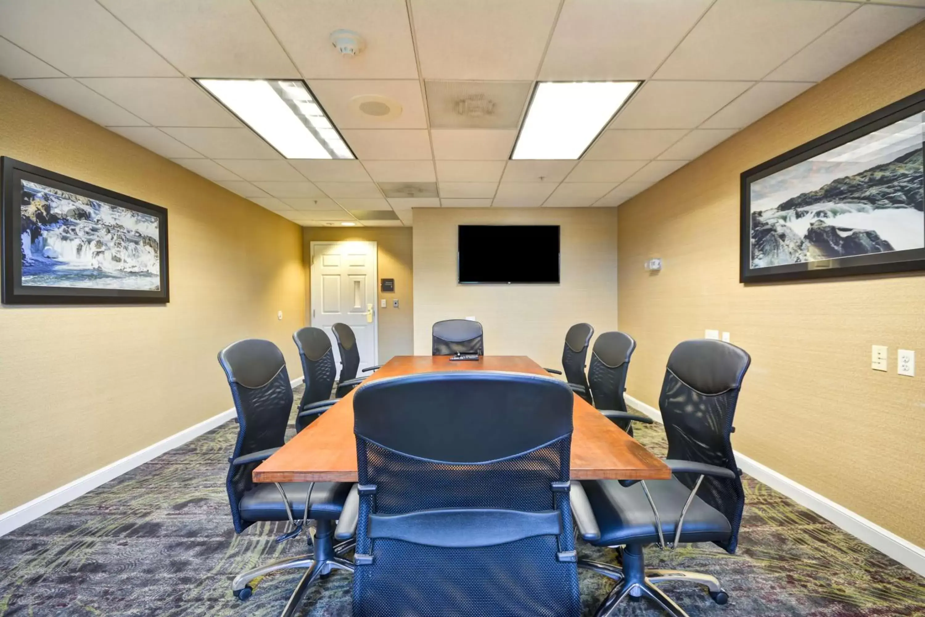 Meeting/conference room in Homewood Suites Dulles-International Airport
