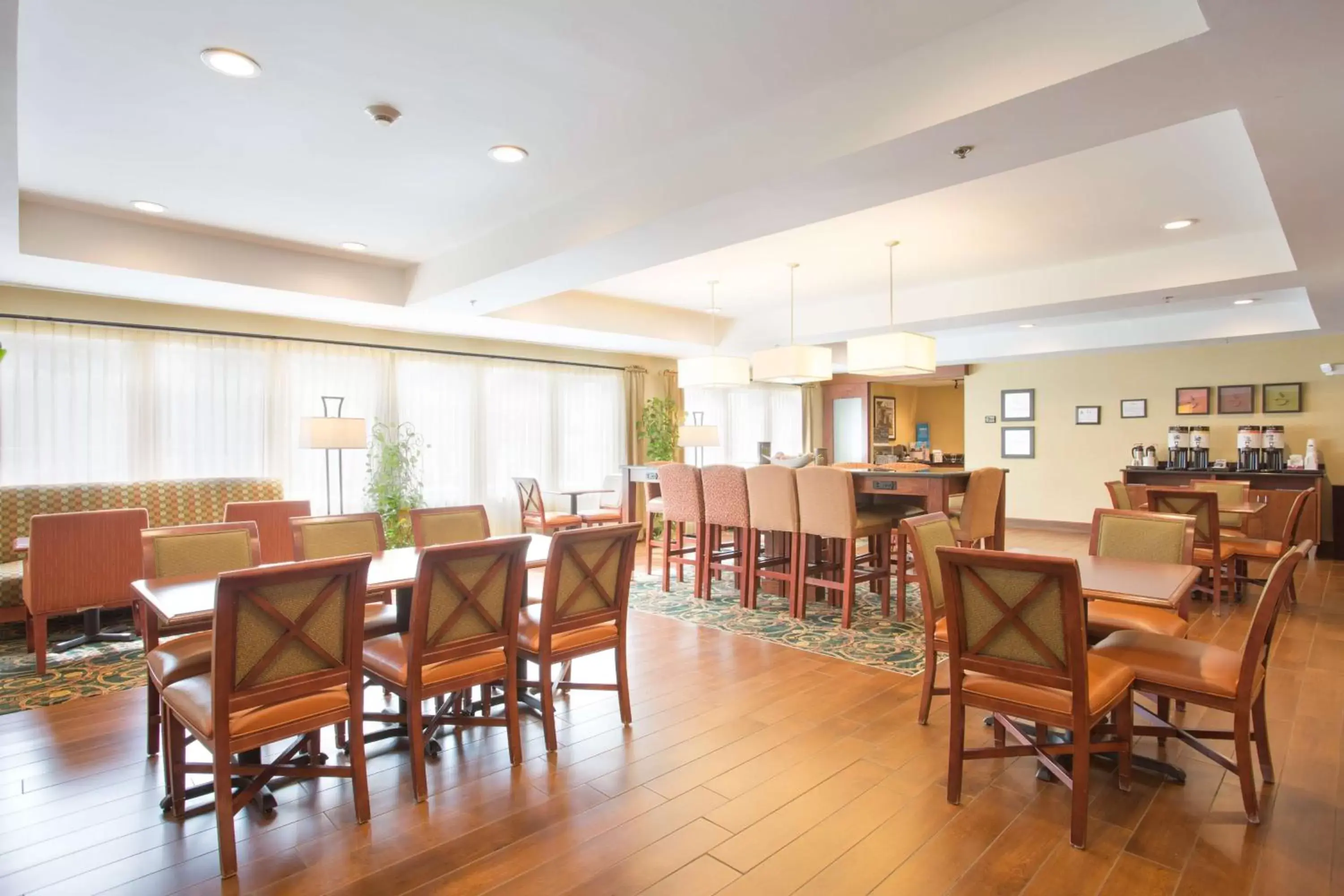 Lobby or reception, Restaurant/Places to Eat in Hampton Inn Havelock