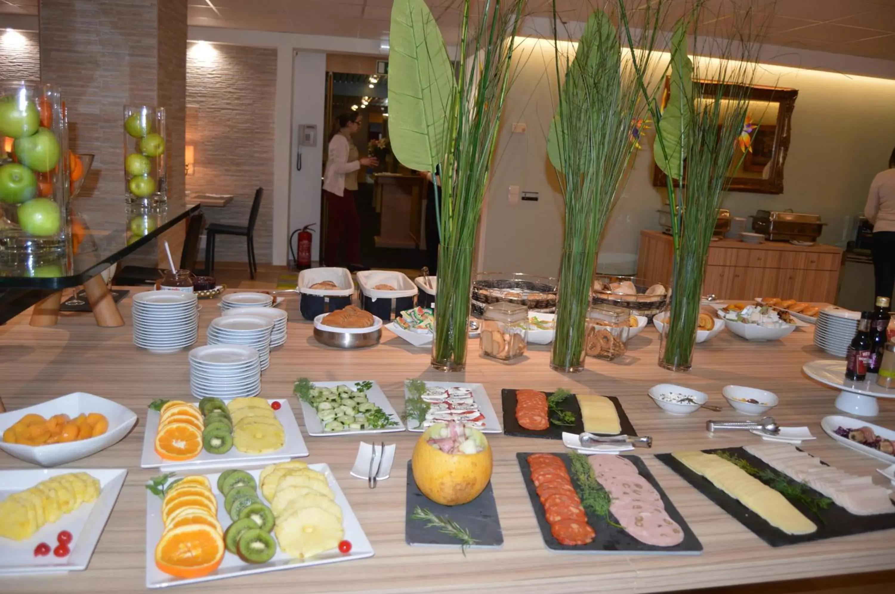 Continental breakfast, Restaurant/Places to Eat in Hotel 3K Barcelona