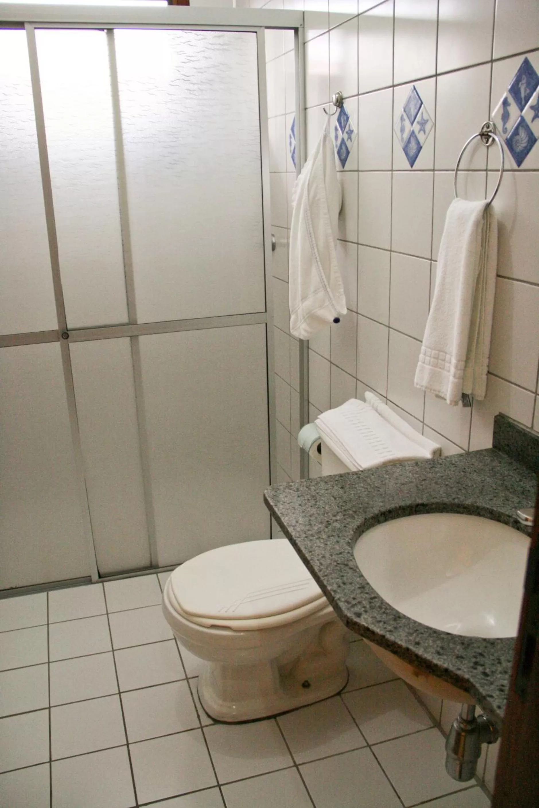 Bathroom in Pousada Mar Azul