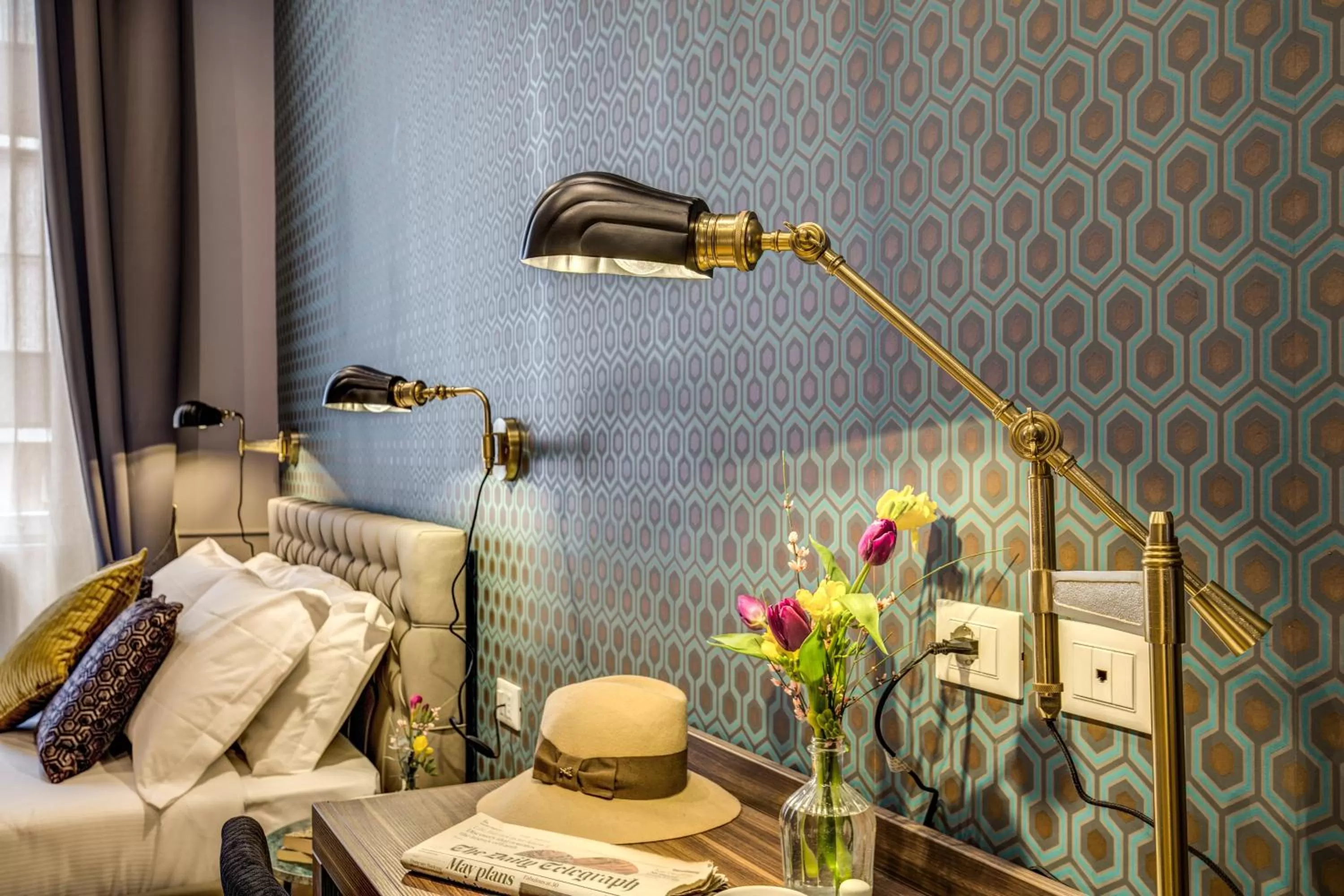 Bed in Tree Charme Parliament Boutique Hotel