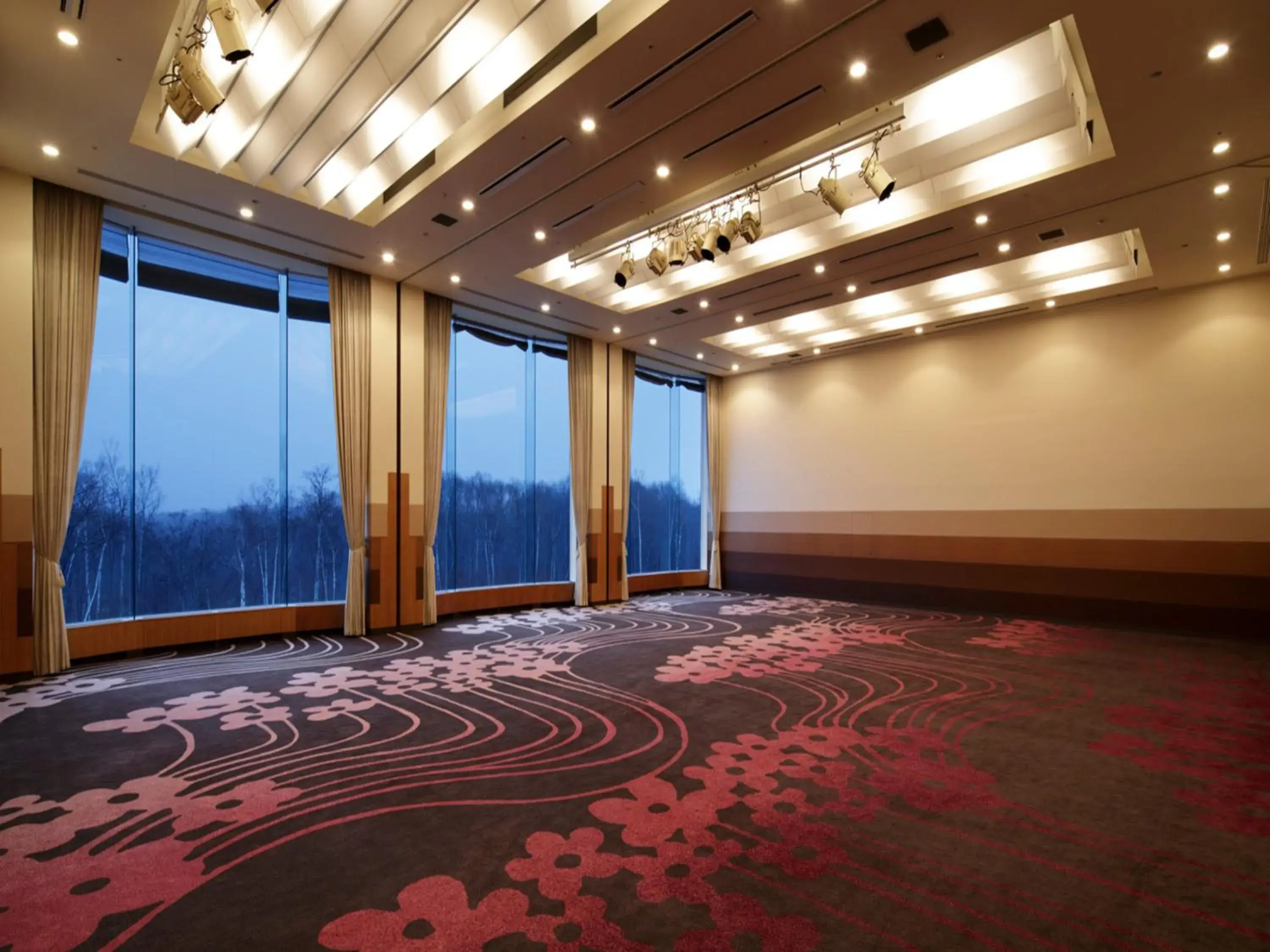 Lobby or reception in Hakodate Onuma Prince Hotel