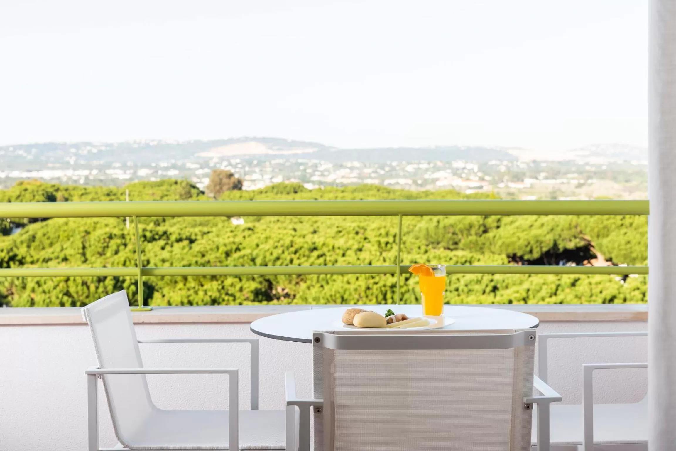 Balcony/Terrace in The Patio Suite Hotel