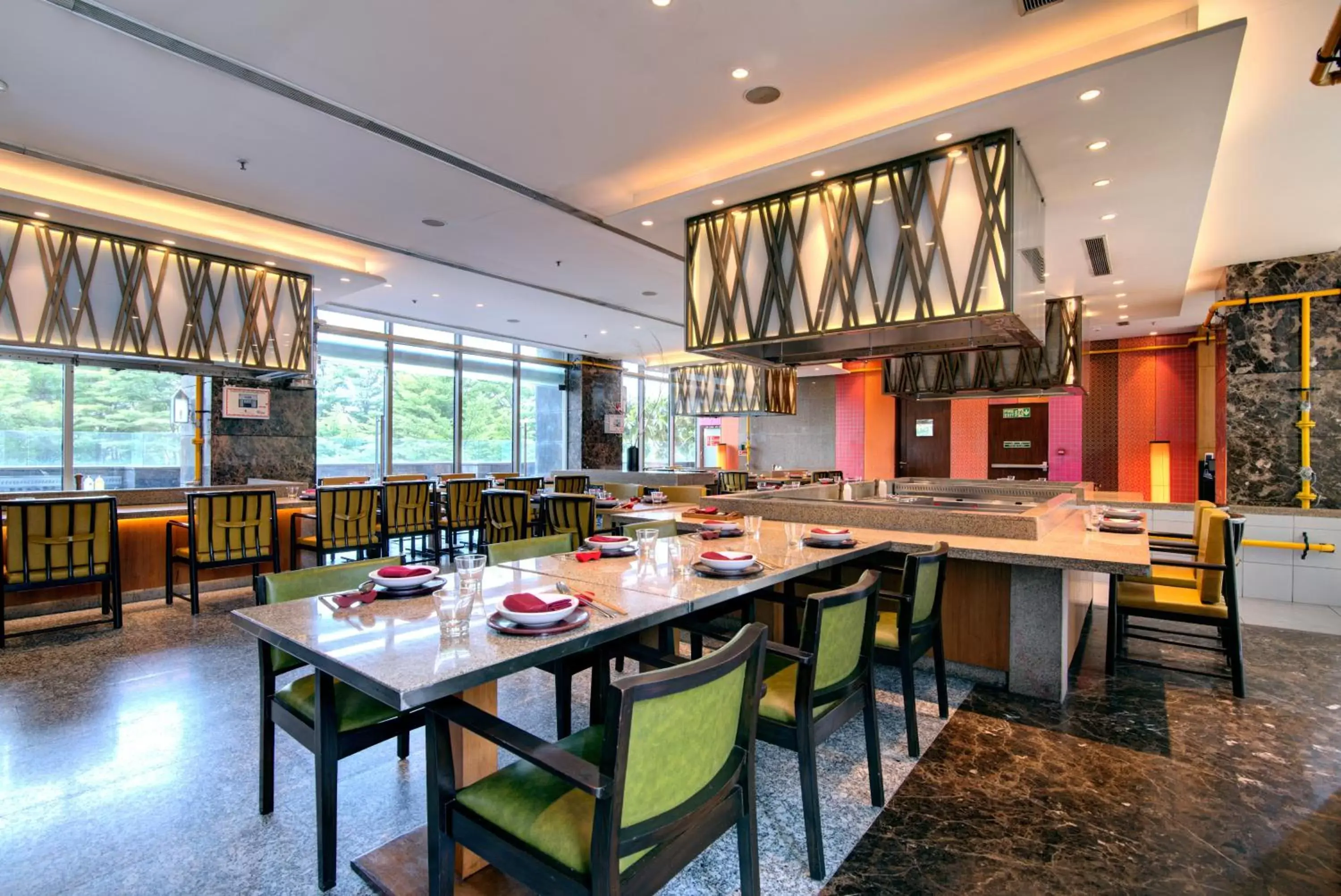 Restaurant/places to eat in Hyatt Ahmedabad Restaurant/places to eat in Hyatt Ahmedabad