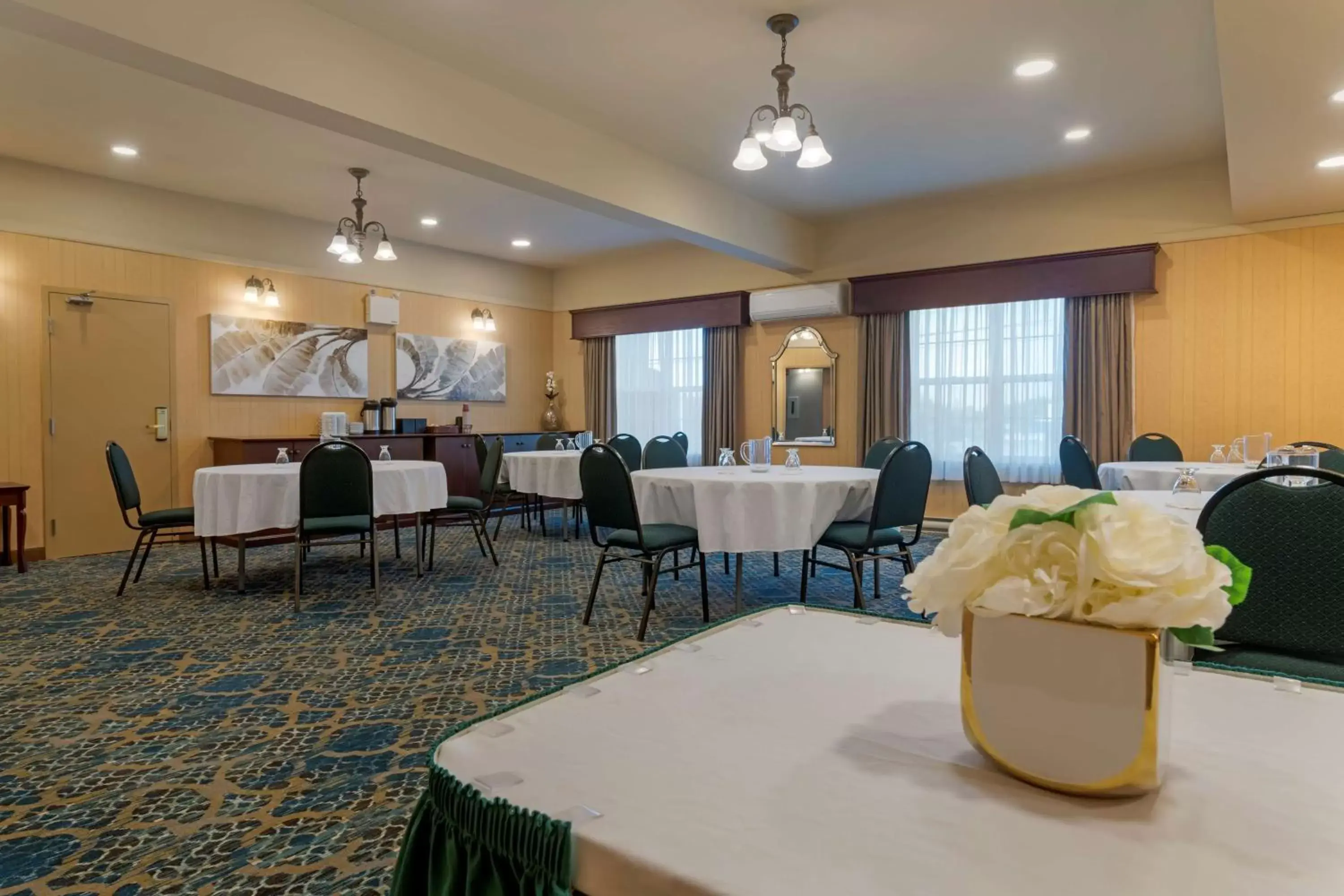 Meeting/conference room in Best Western Plus Fredericton Hotel & Suites