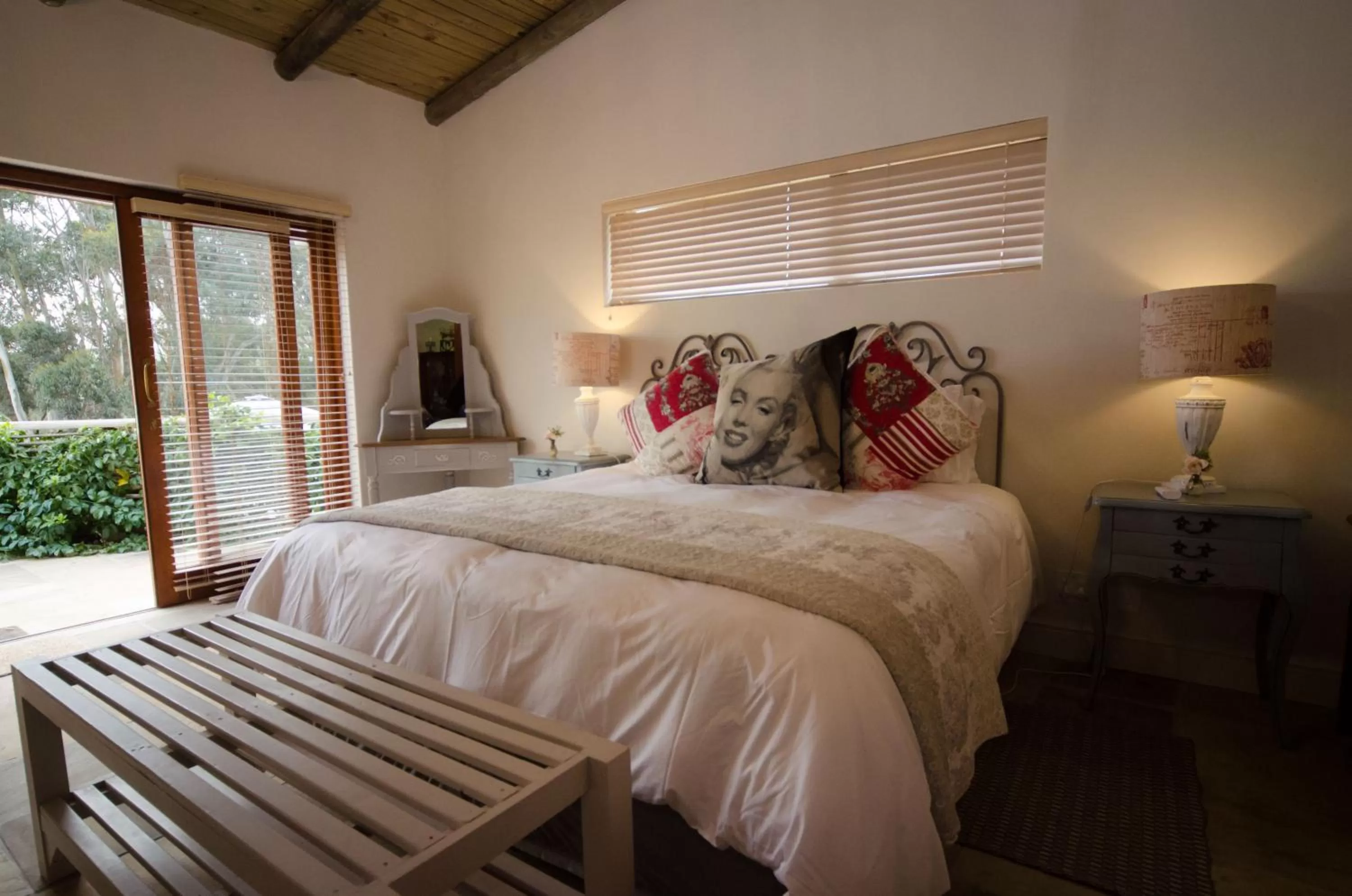 Bed in Rouxwil Country House