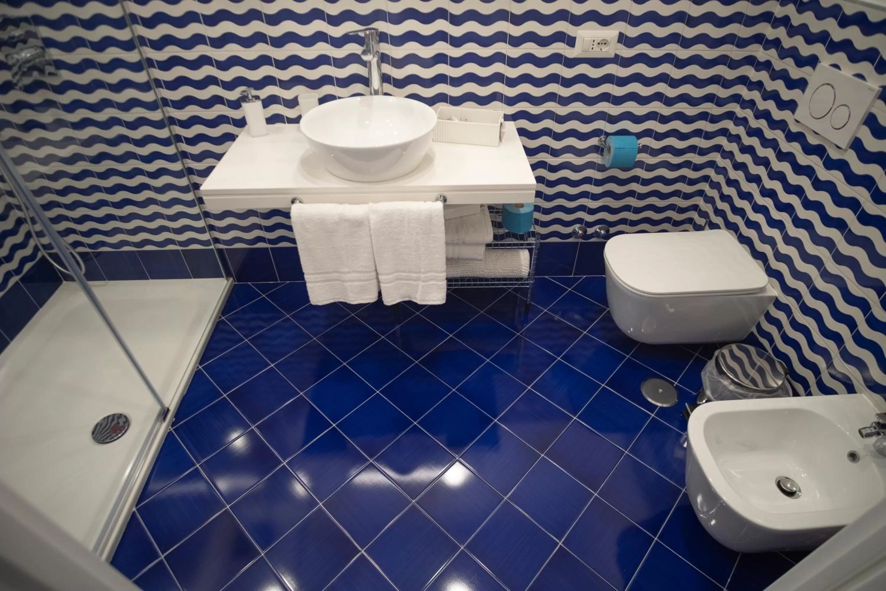 Shower in Domus Sole