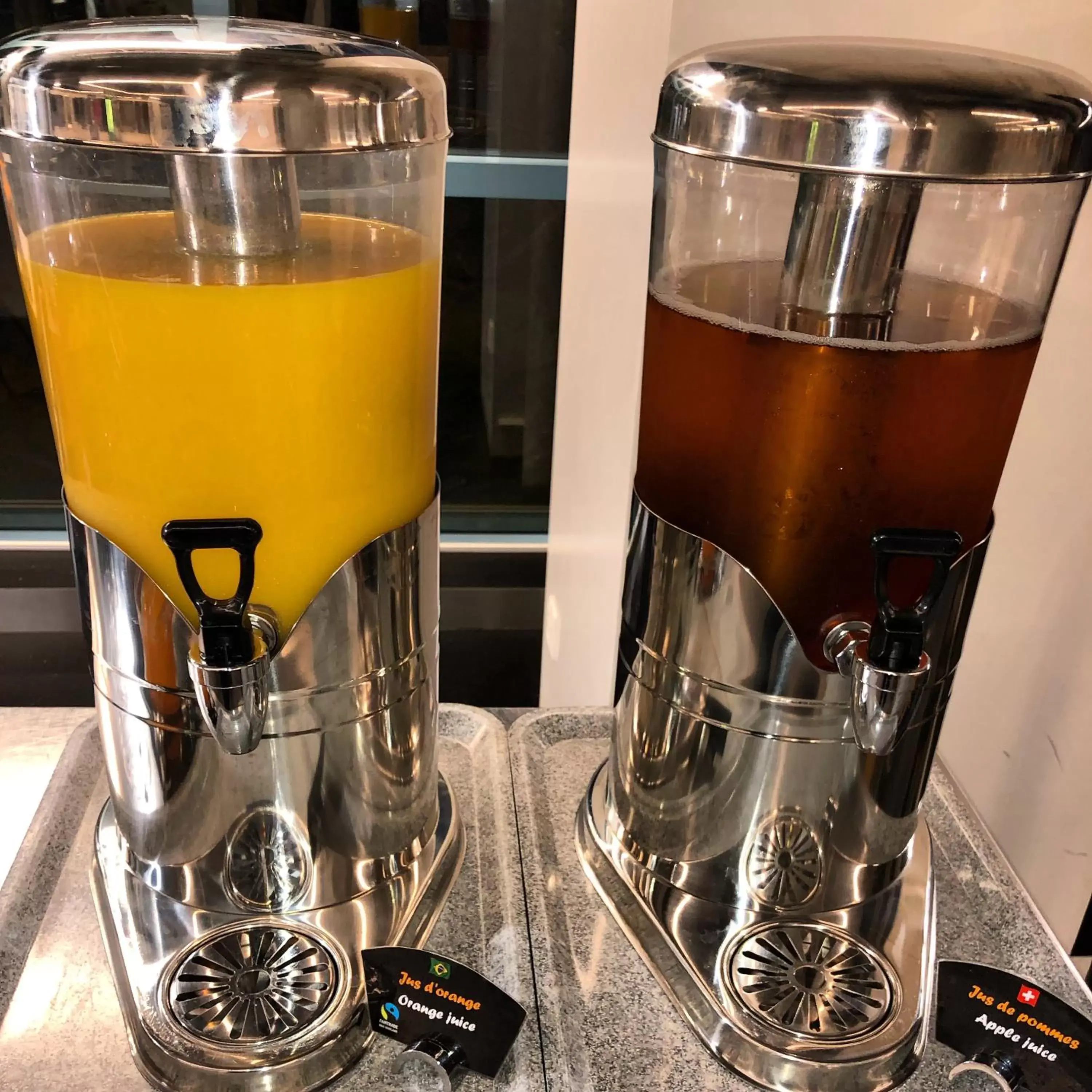 Breakfast in Geneva Hostel Breakfast in Geneva Hostel