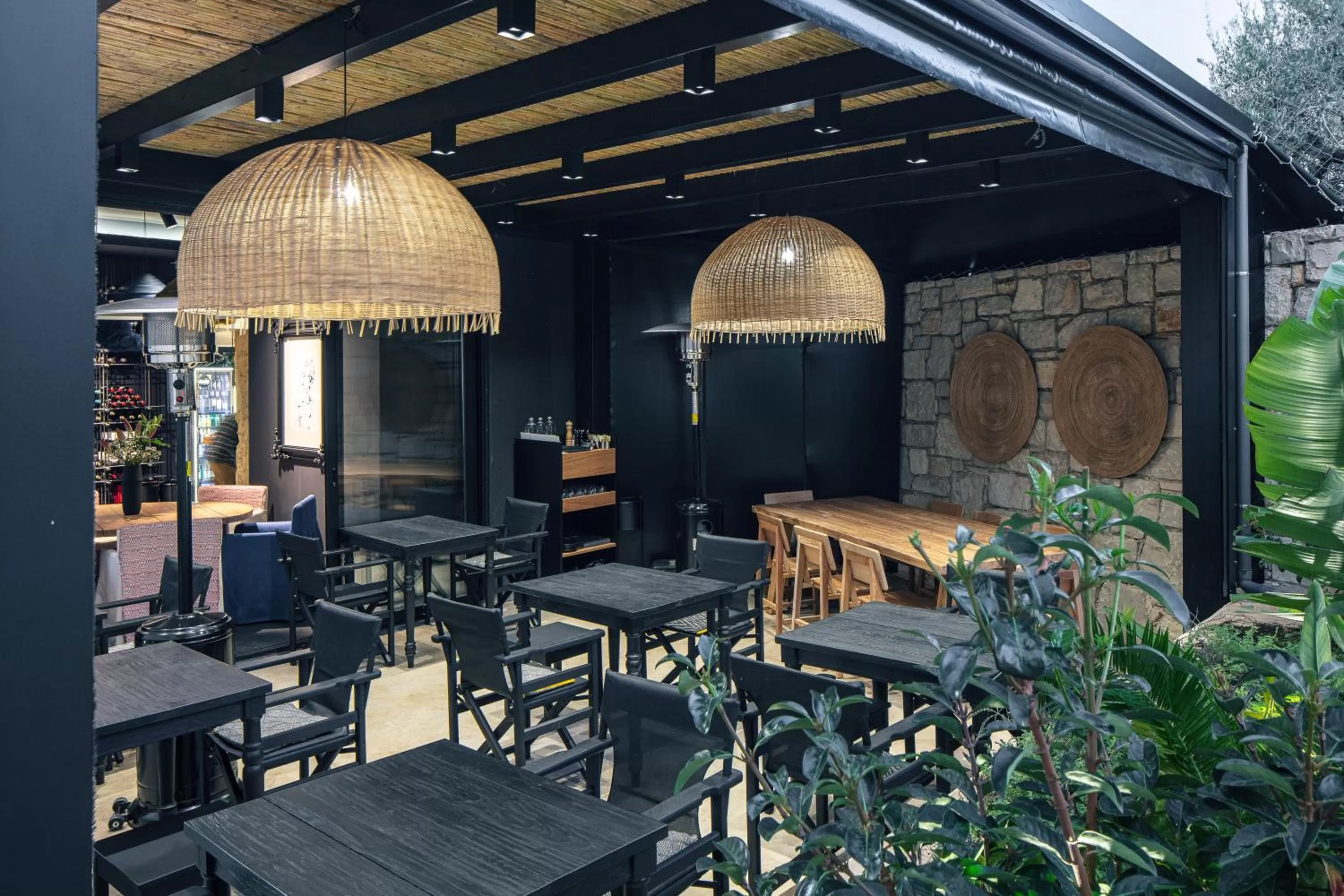 Restaurant/places to eat in Chapter 02 Gallery Suites - ex GD Gallery Suites