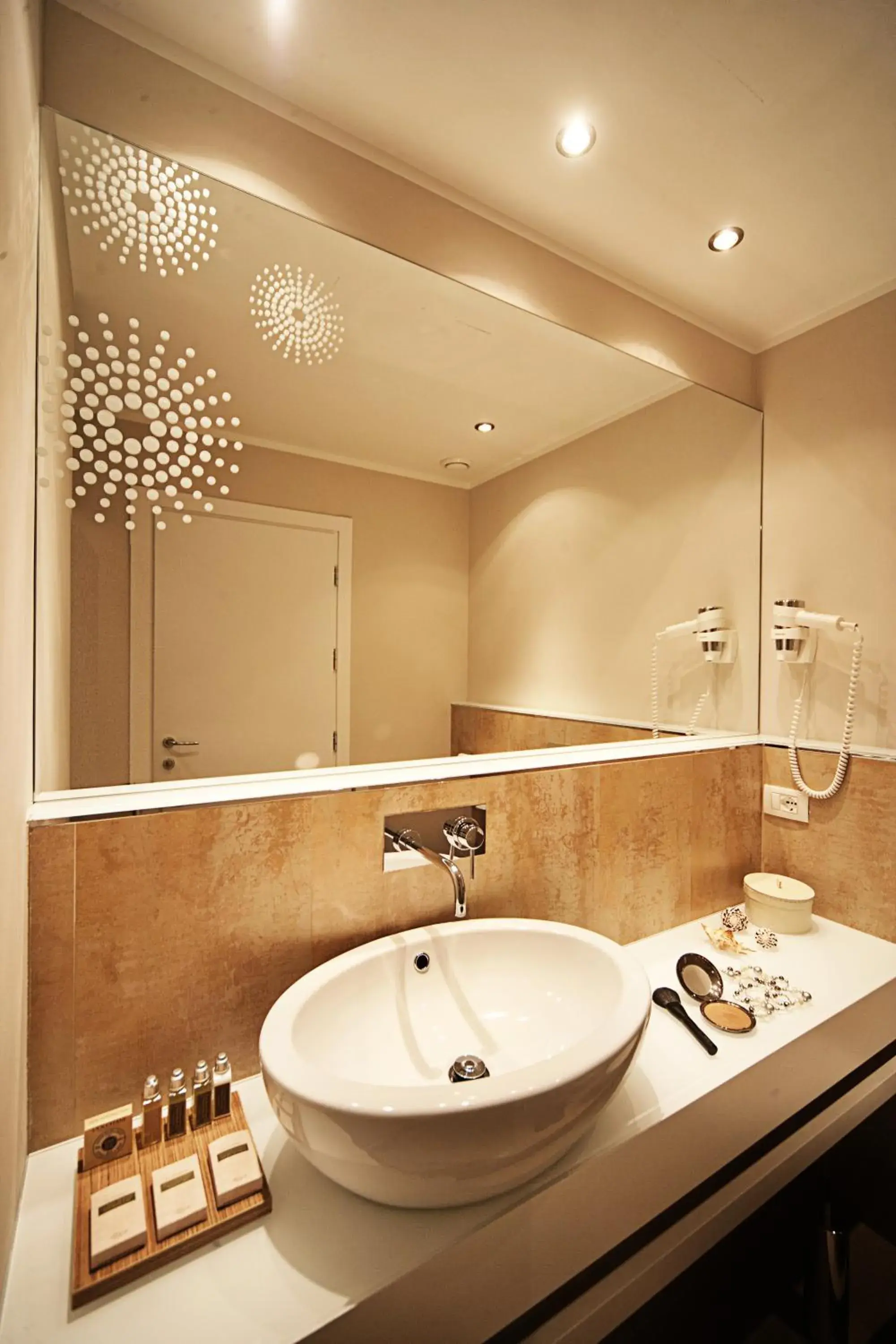 Bathroom in Oxygen Lifestyle Hotel/Helvetia Parco