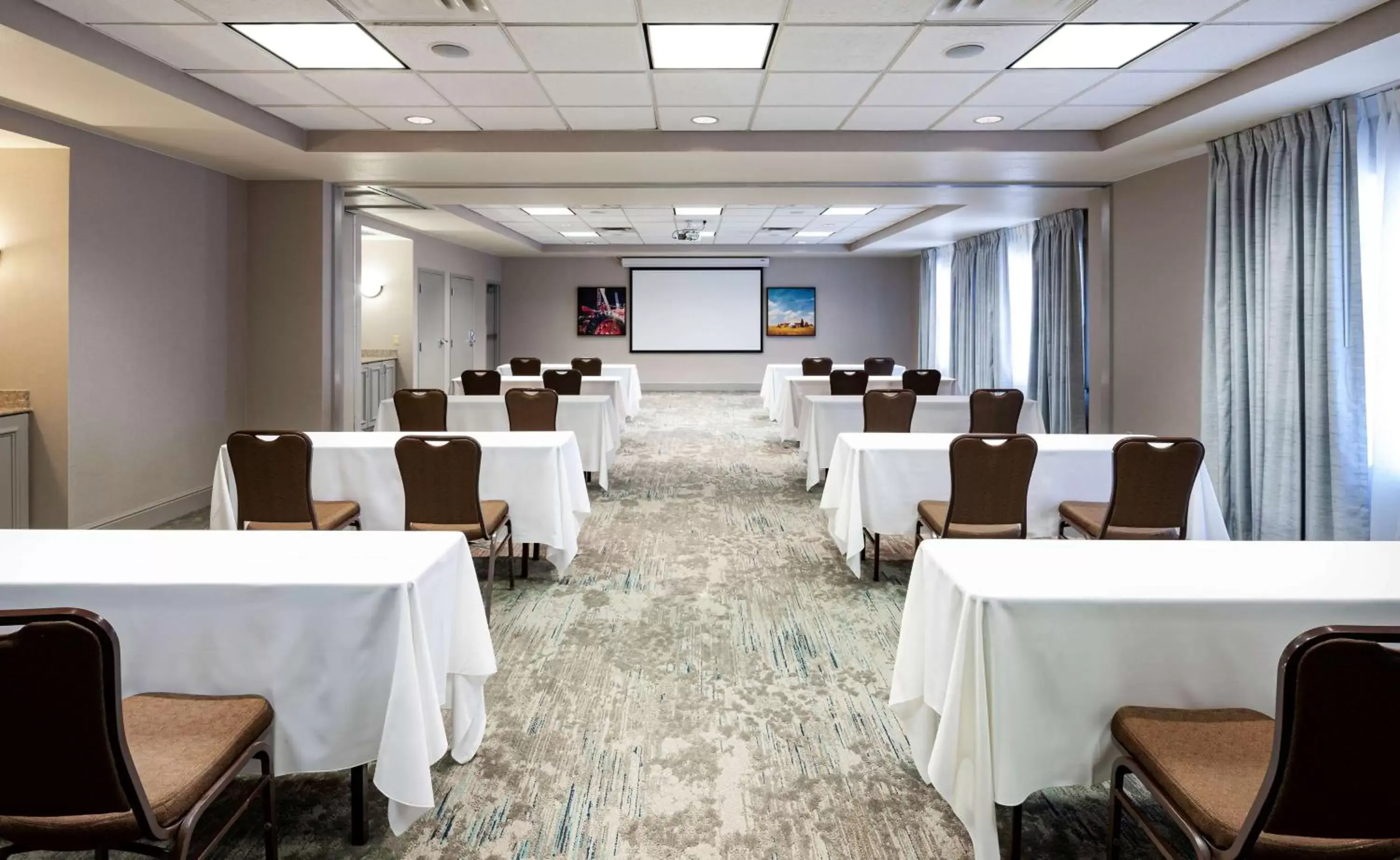 Meeting/conference room in Hilton Garden Inn Omaha Downtown-Old Market Area