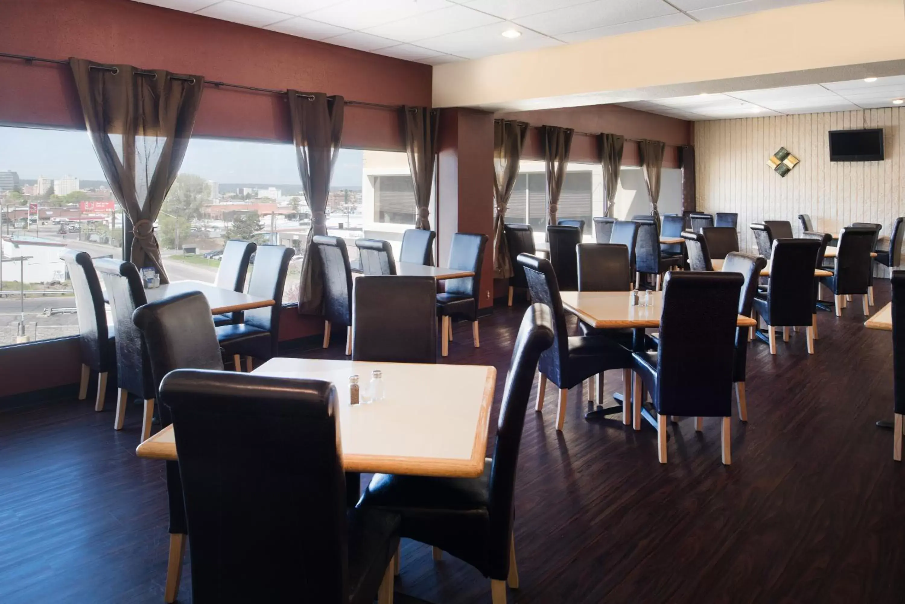 Continental breakfast, Restaurant/Places to Eat in Ramada by Wyndham Downtown Spokane