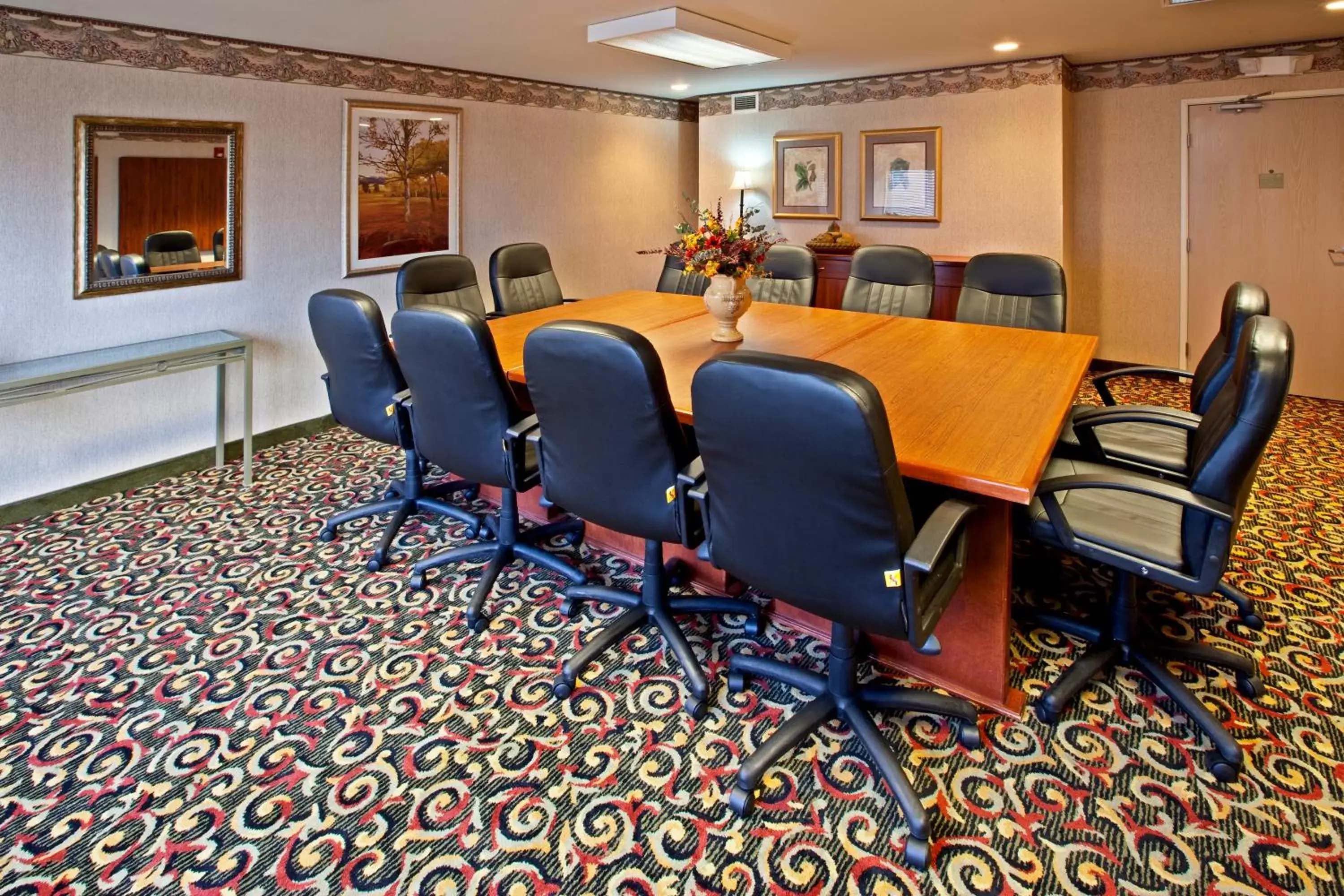 Business facilities in Baymont by Wyndham Litchfield