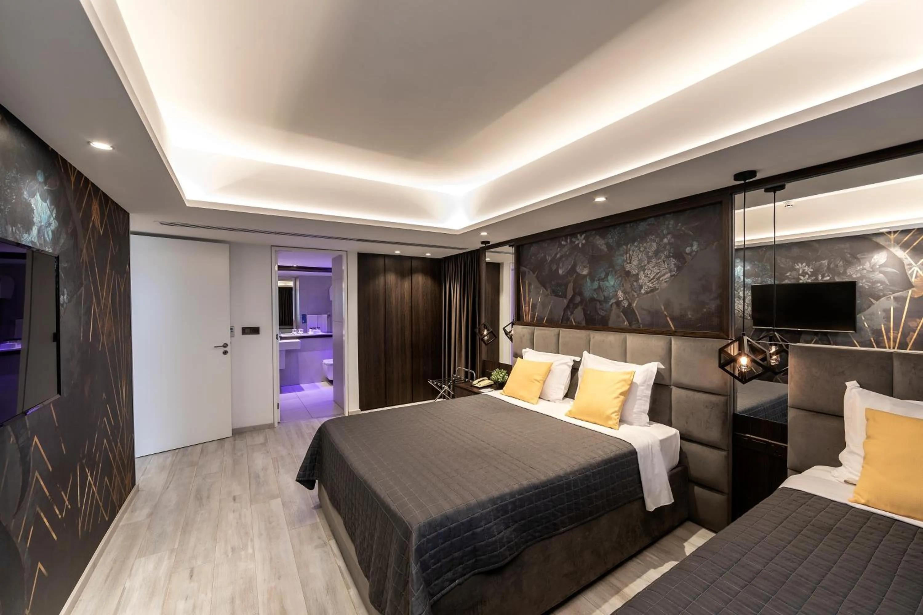 Bed in Almond Business Hotel