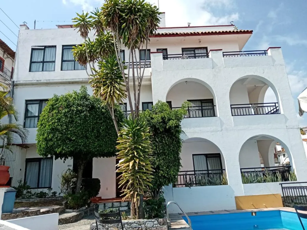Facade/entrance in Hotel Real de San Diego
