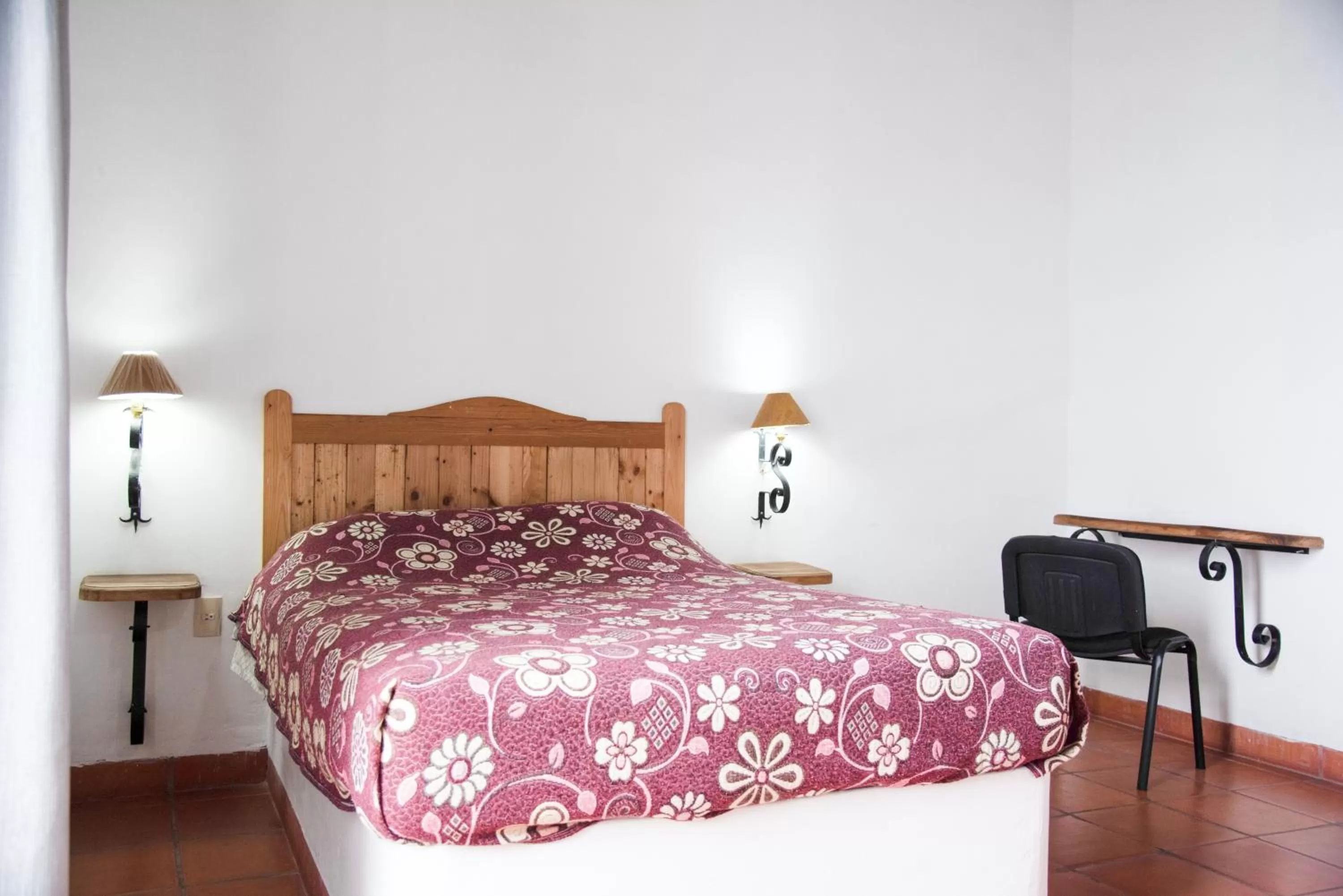 Photo of the whole room, Bed in Hotel Rincón Poblano