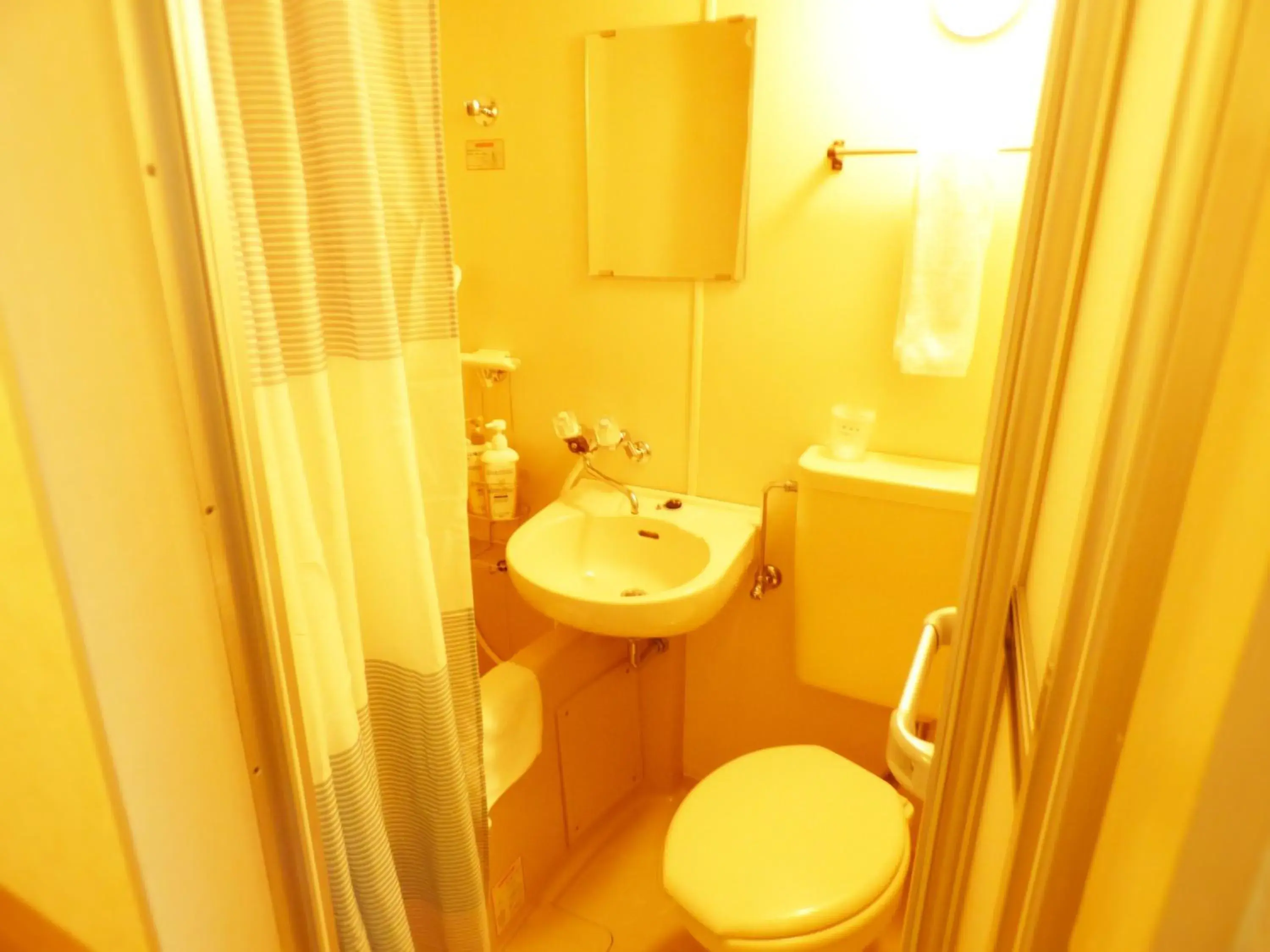 Shower, Bathroom in Kyoto Uraraka Guest House