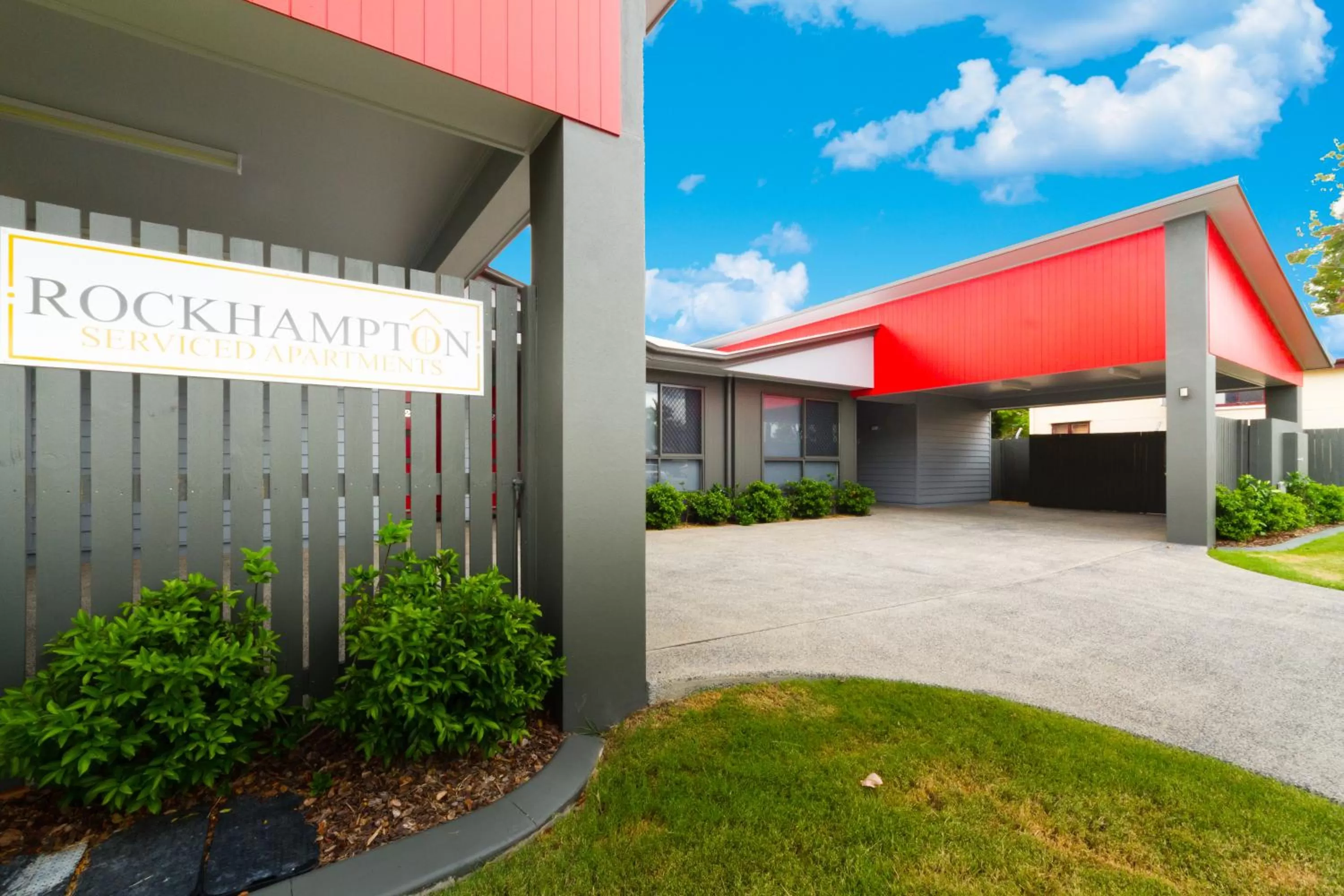 Facade/entrance in Rockhampton Serviced Apartments