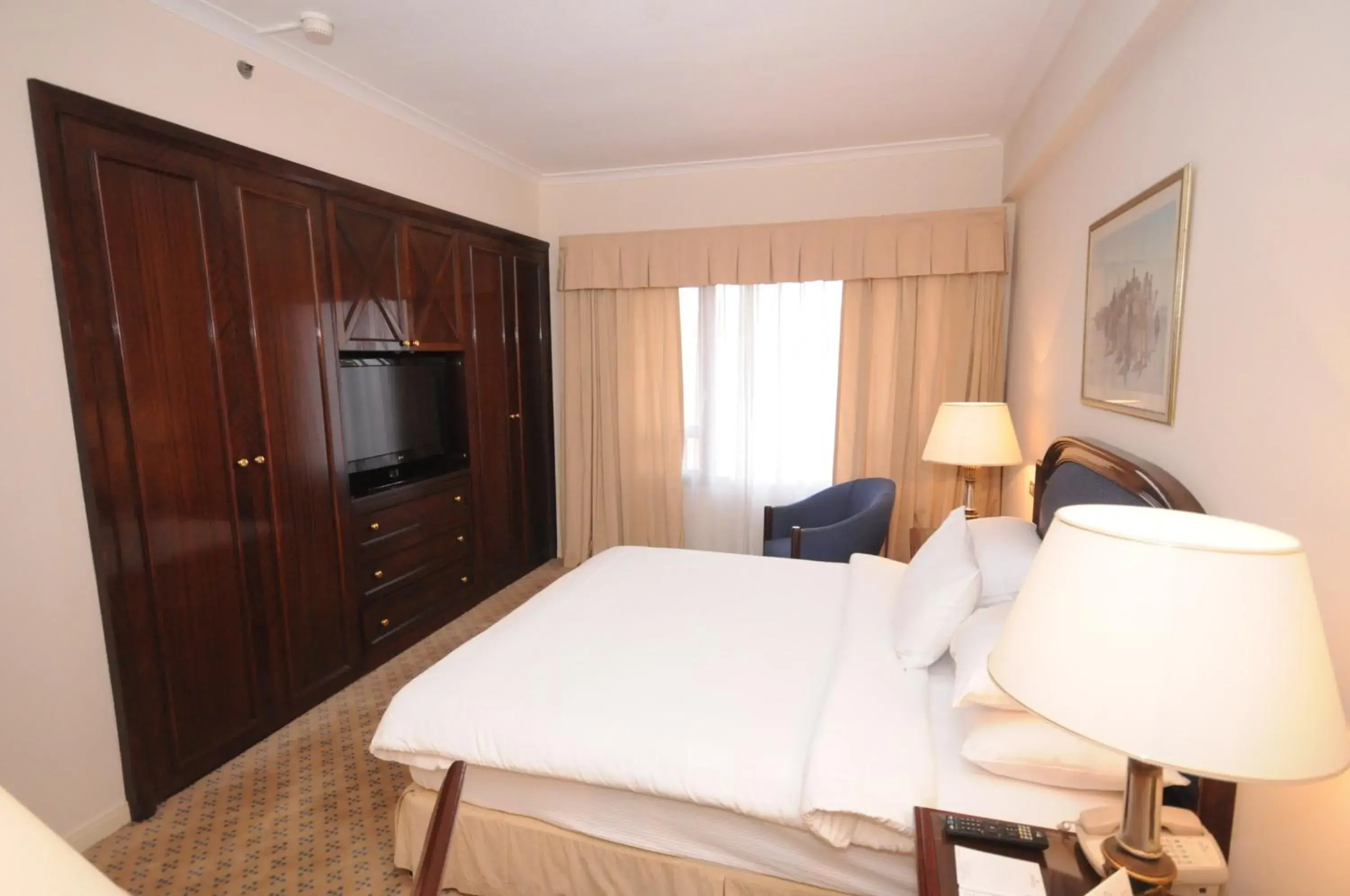 Bed in Cairo World Trade Center Hotel & Residences Bed in Cairo World Trade Center Hotel & Residences