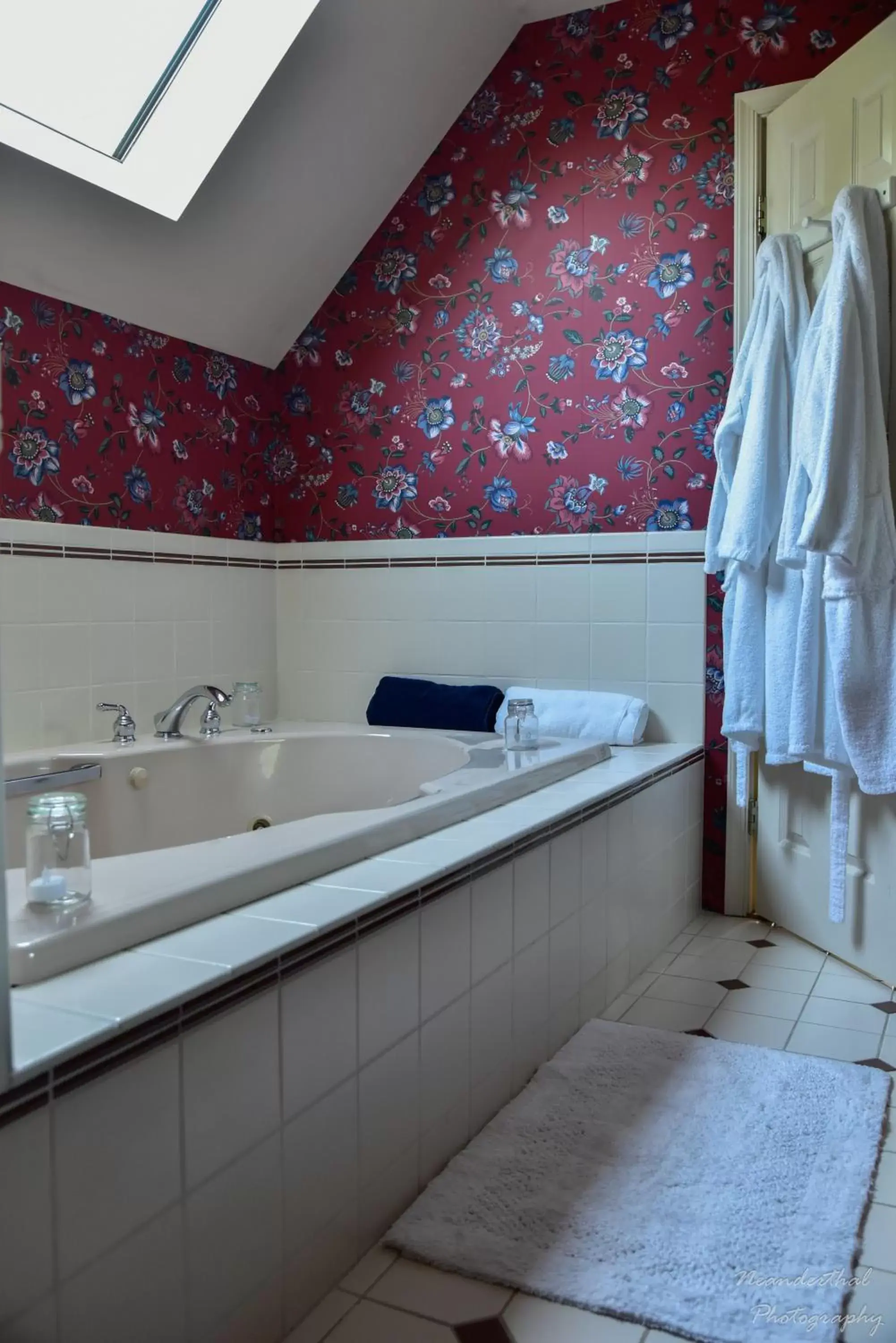 Bathroom in The Yellow Rose of Talbot Bed and Breakfast