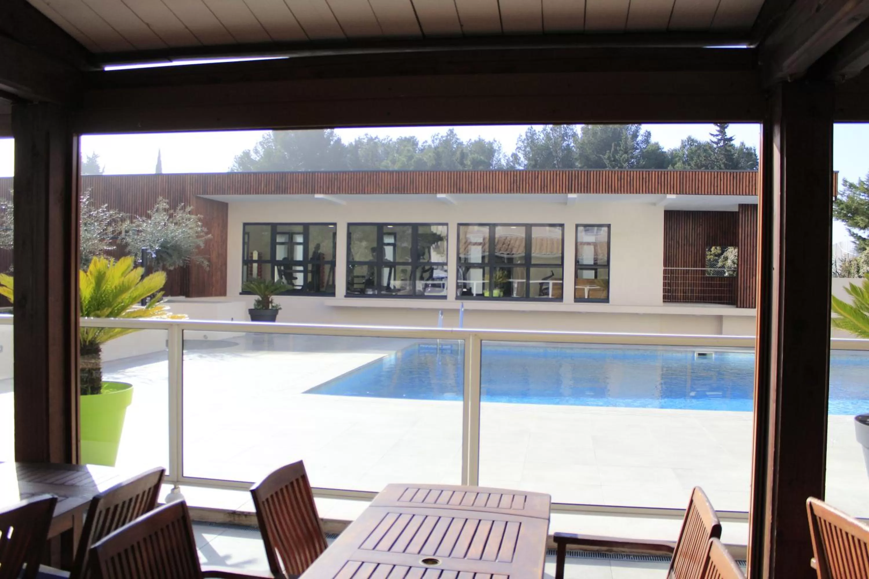 Restaurant/places to eat in Best Western Marseille Aeroport