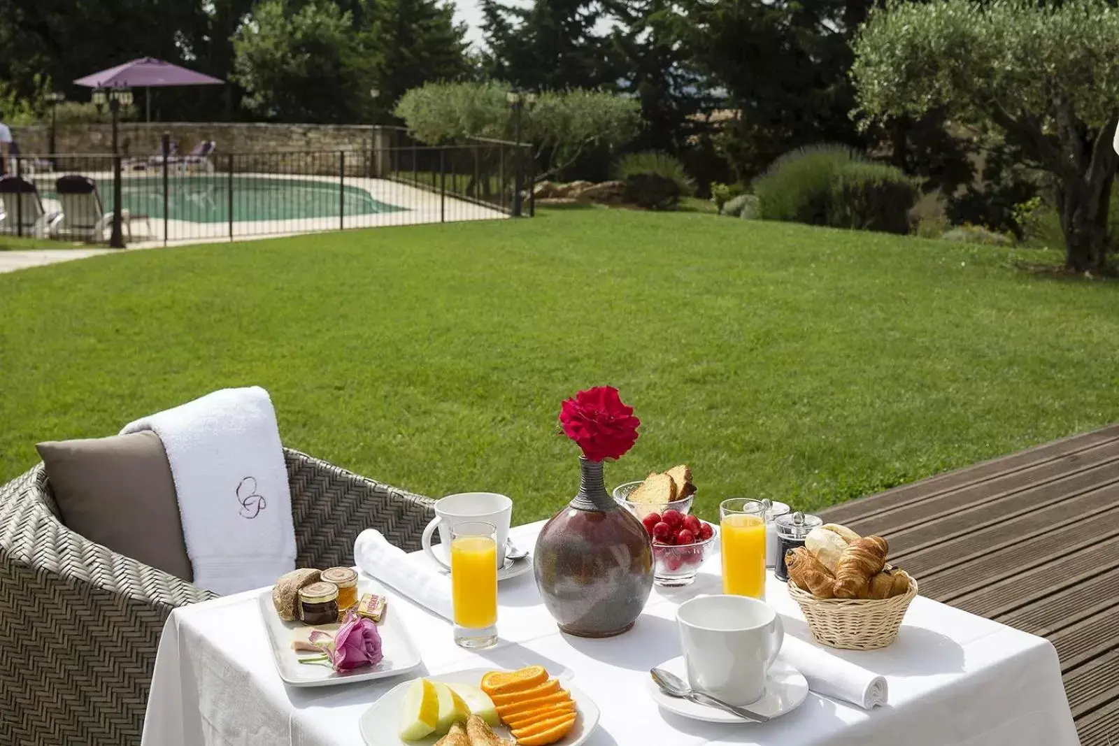 Garden in Le Clos De Pradines