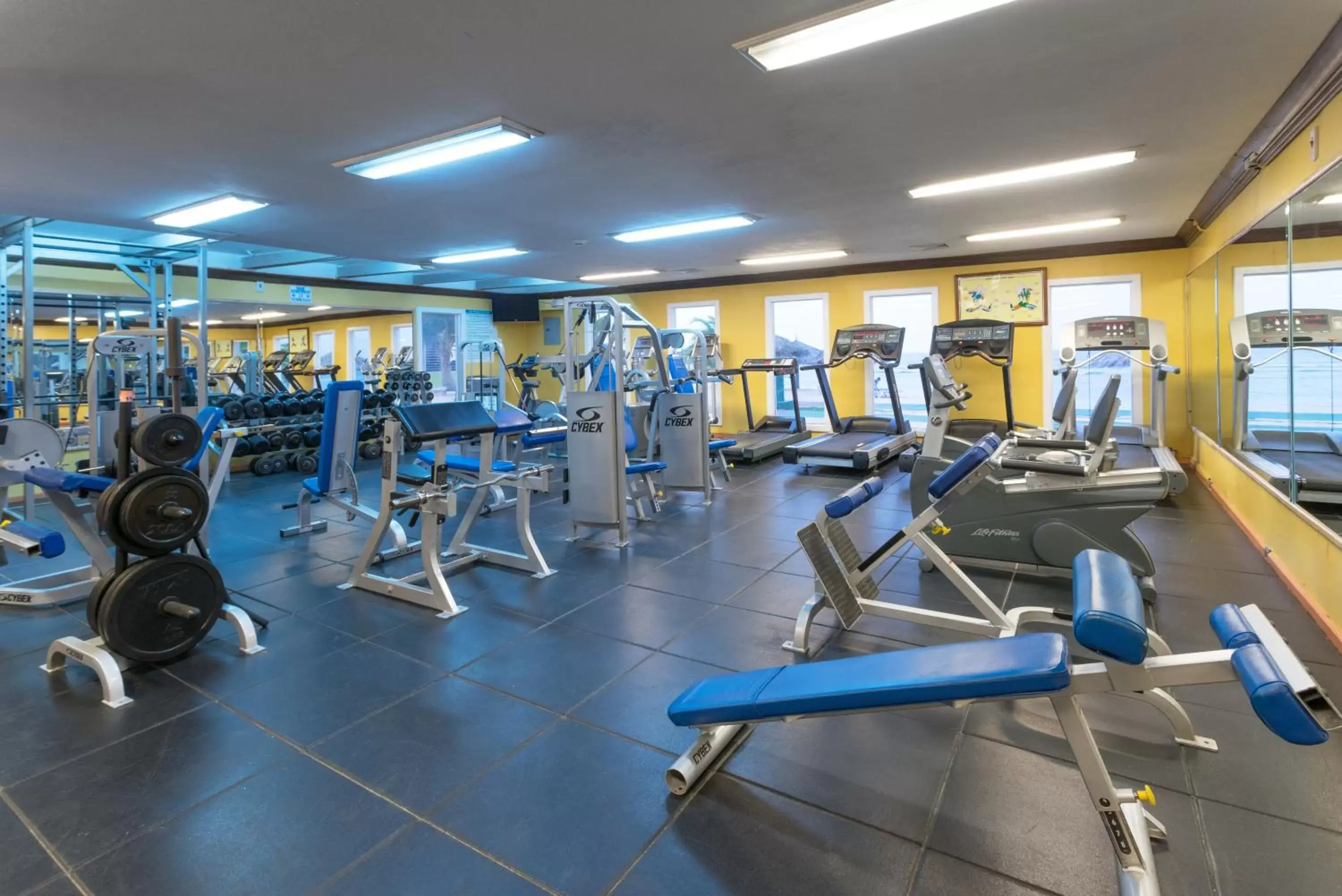 Spa and wellness centre/facilities, Fitness Center/Facilities in Holiday Inn Resort Montego Bay All Inclusive, an IHG Hotel
