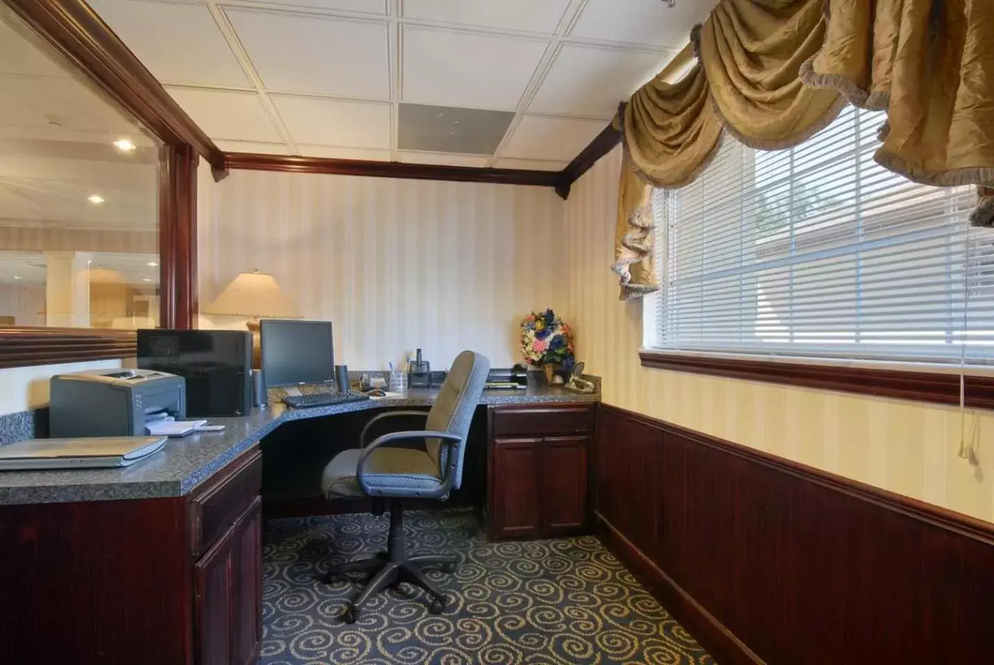 Business facilities in The Regal Hotel