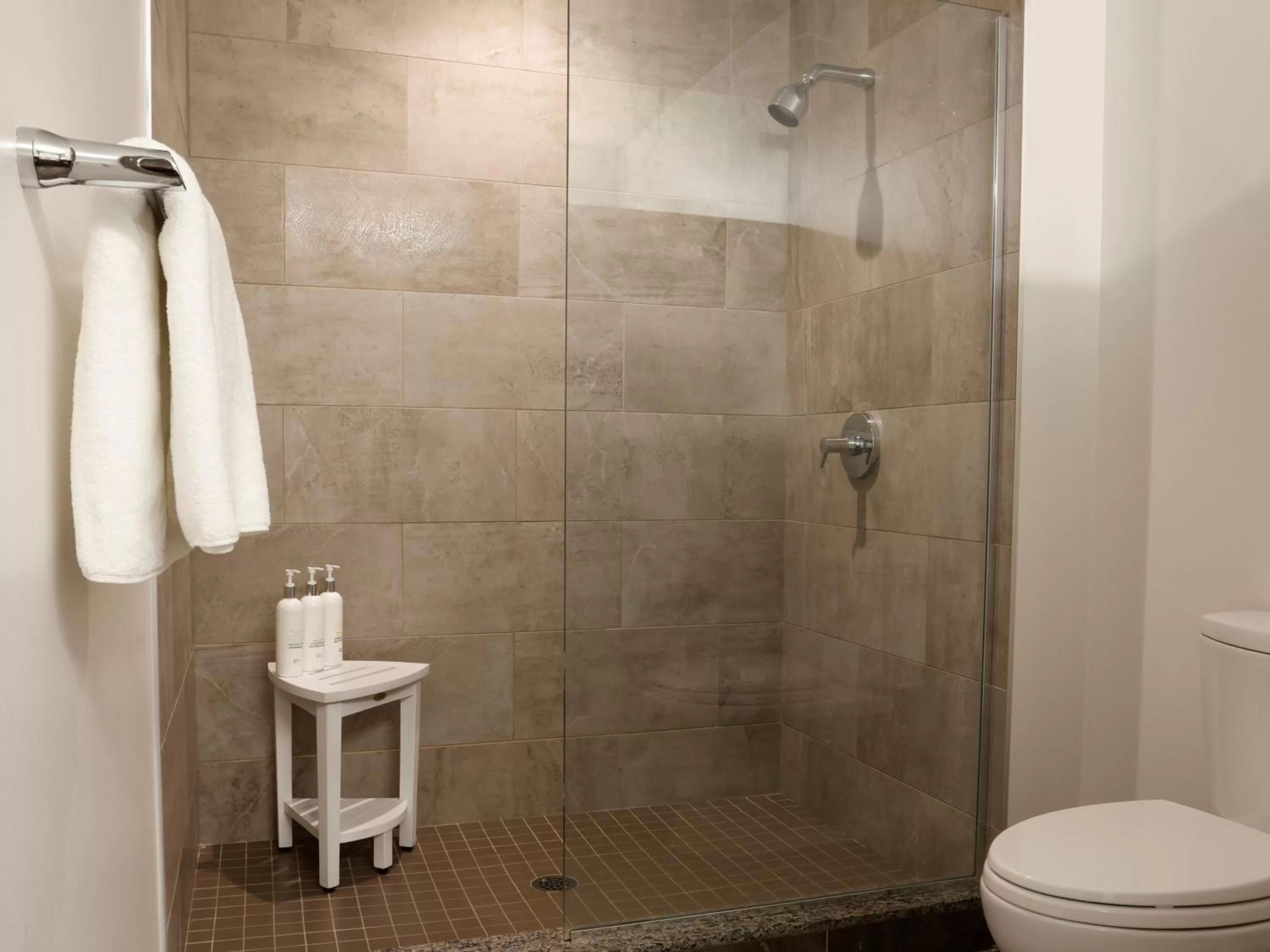 Bathroom in Kimpton Schofield Hotel by IHG