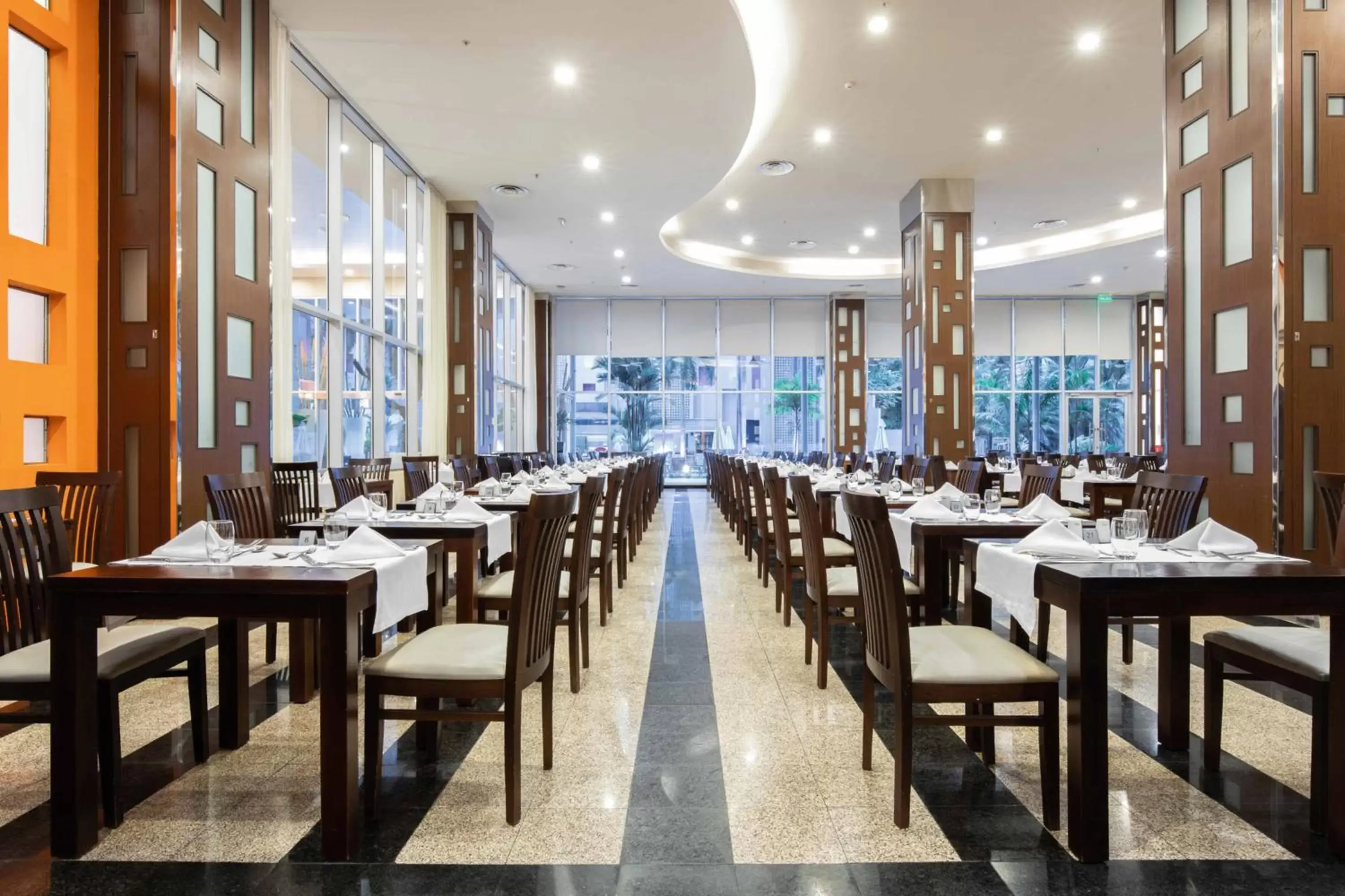 Restaurant/places to eat in Riu Plaza Panamá Restaurant/places to eat in Riu Plaza Panamá