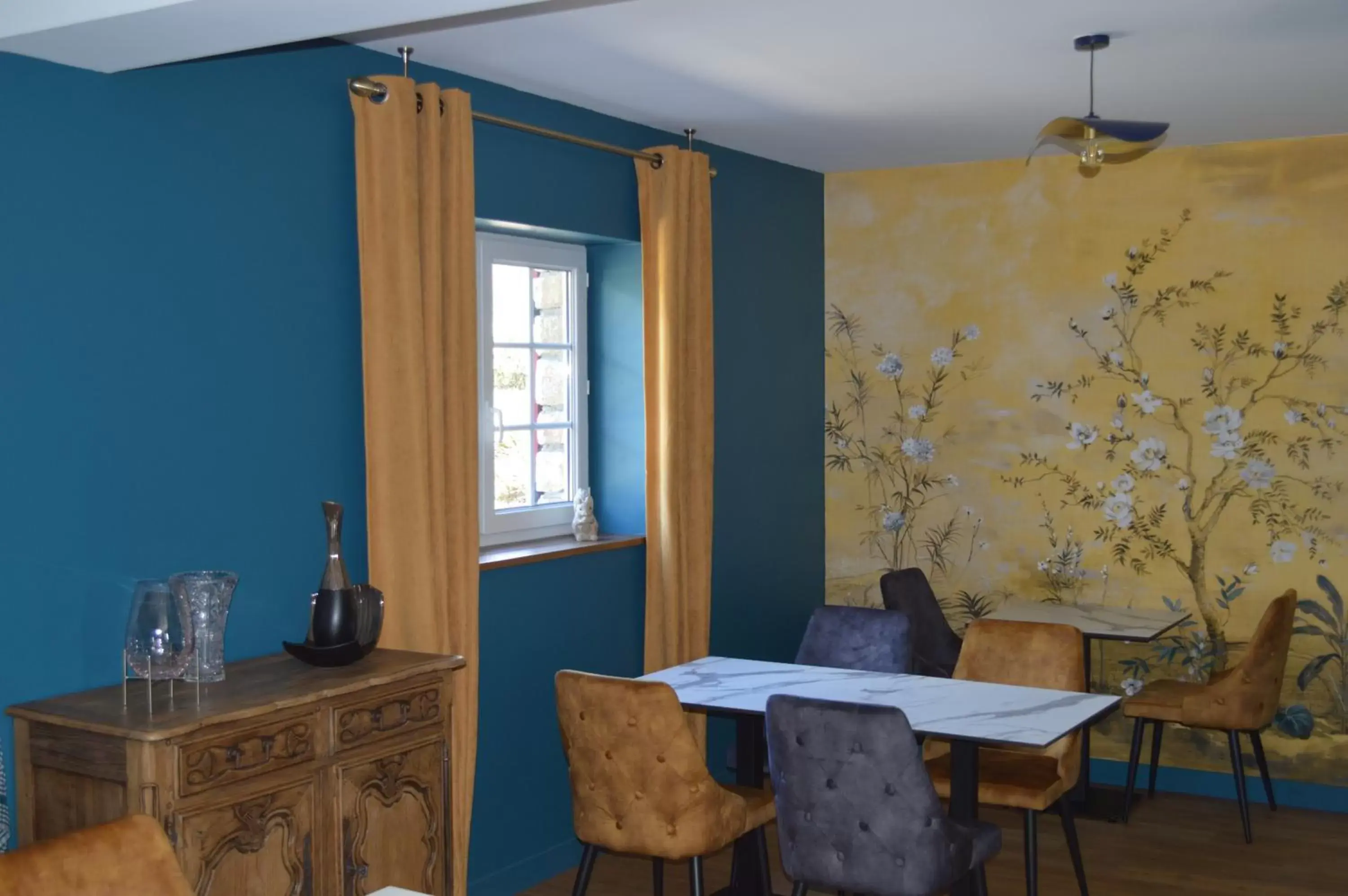 Living room, Seating Area in La Pichonnière