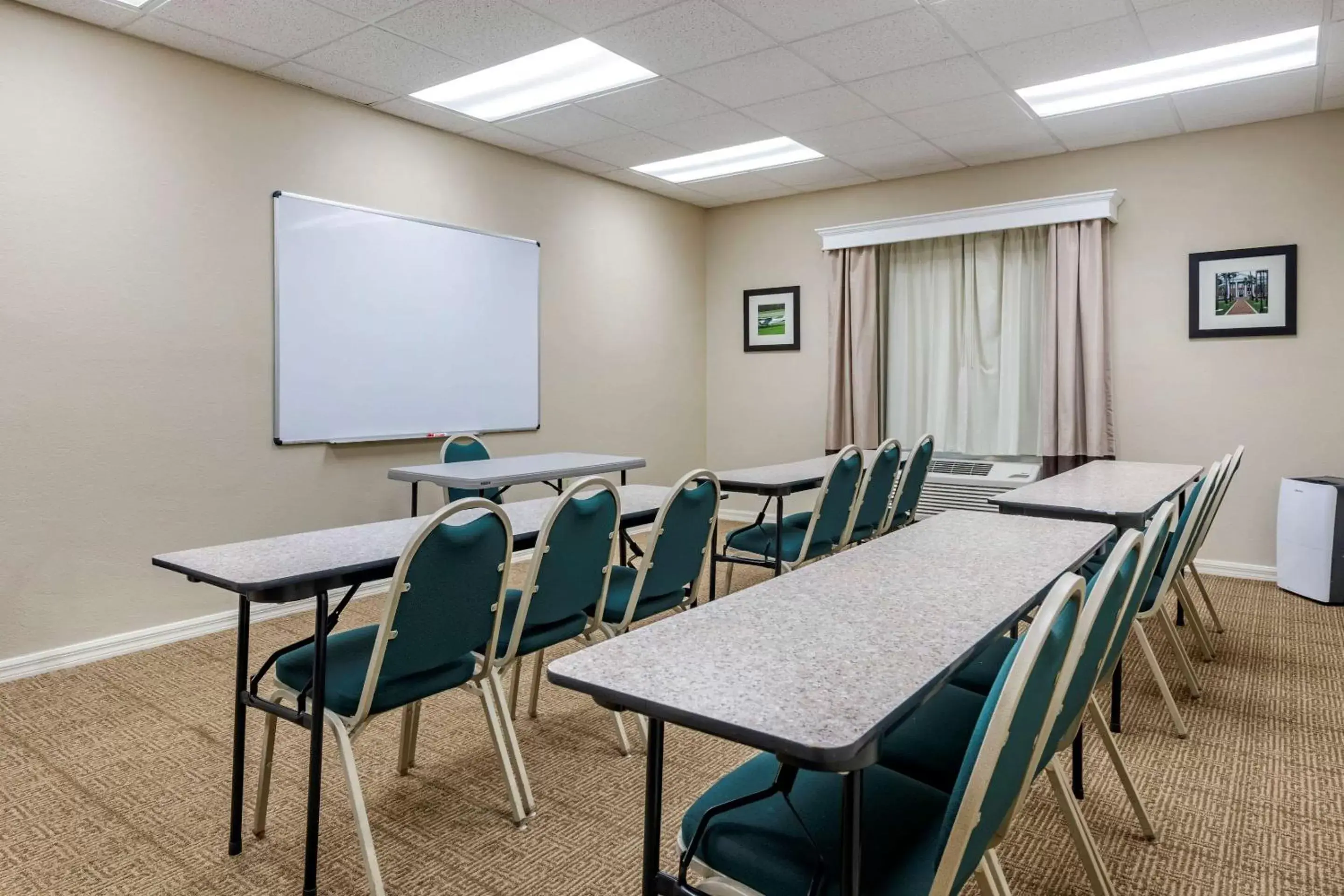 On site in Comfort Inn & Suites DeLand - near University