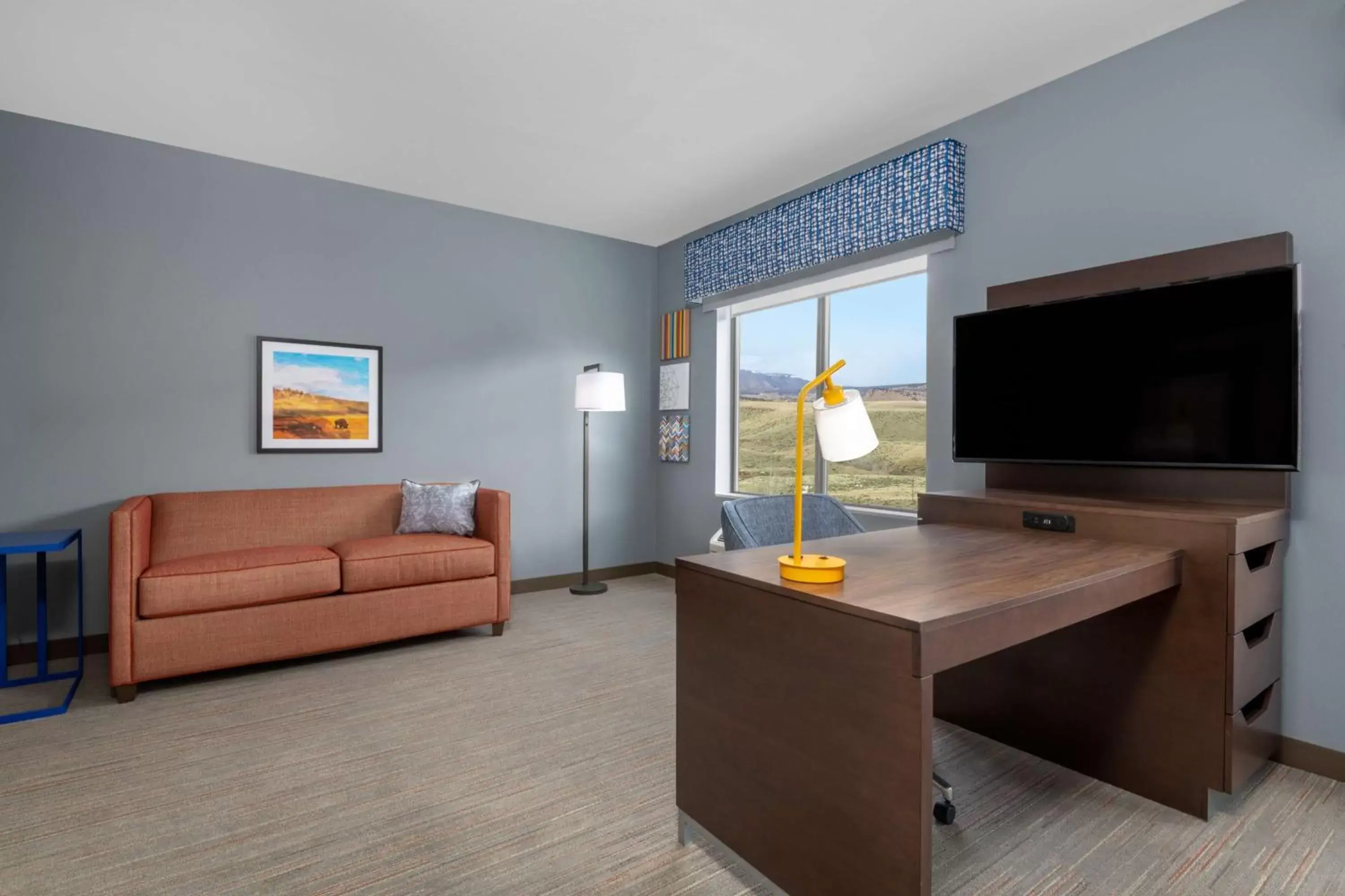 Bedroom, Seating Area in Hampton Inn & Suites Cody, Wy