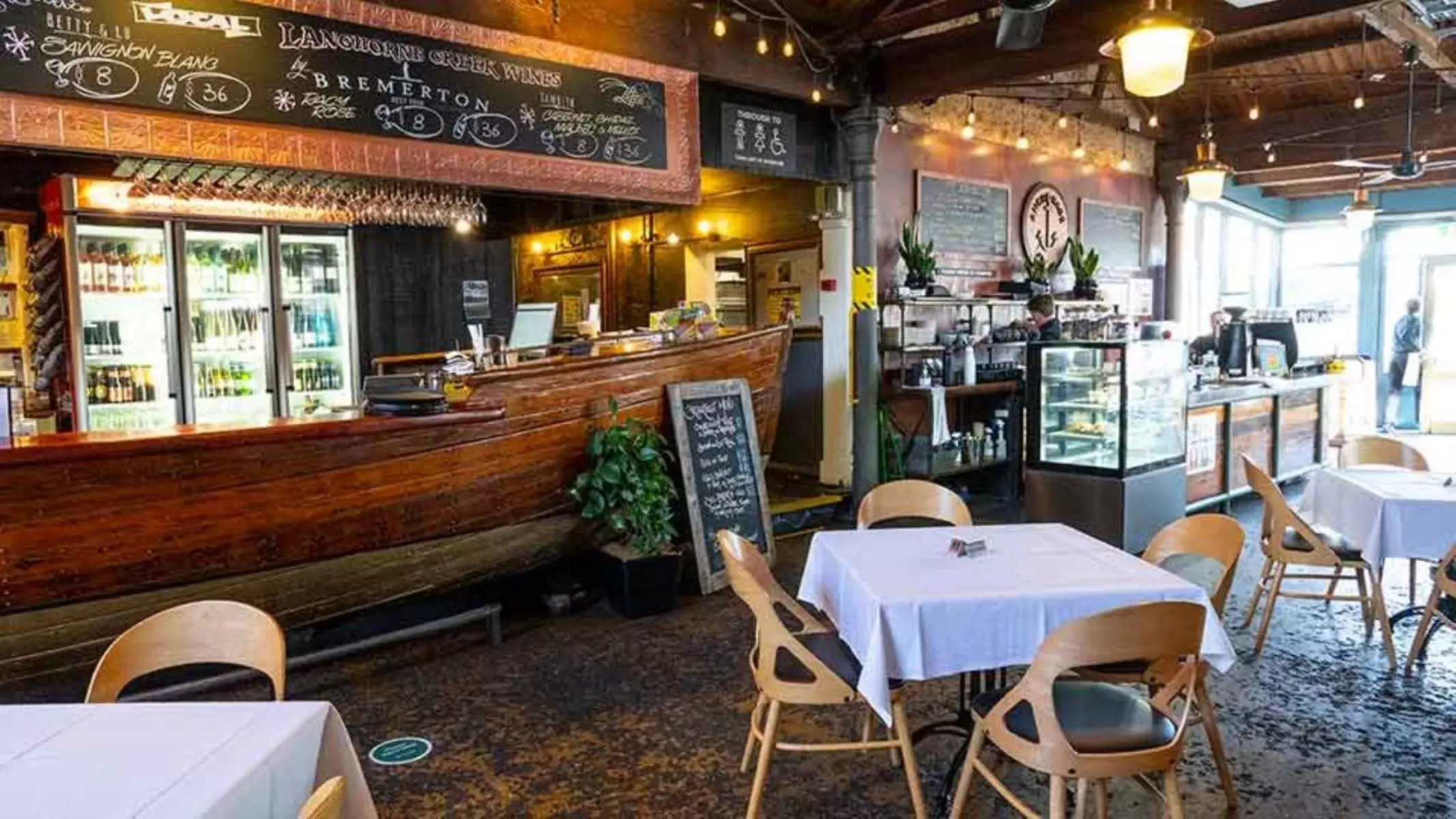 Restaurant/places to eat in Anchorage Seafront Hotel Restaurant/places to eat in Anchorage Seafront Hotel