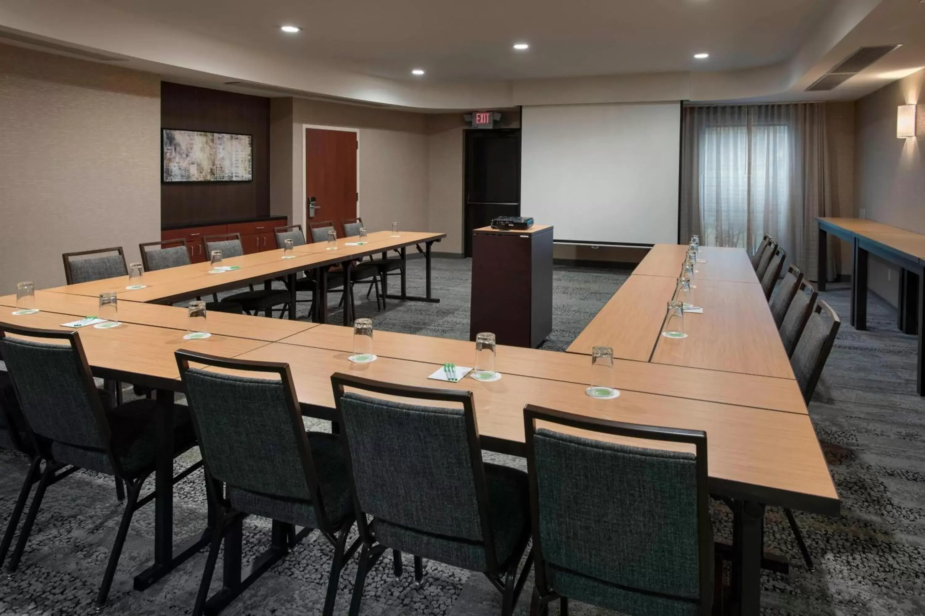 Meeting/conference room in Courtyard by Marriott Lebanon