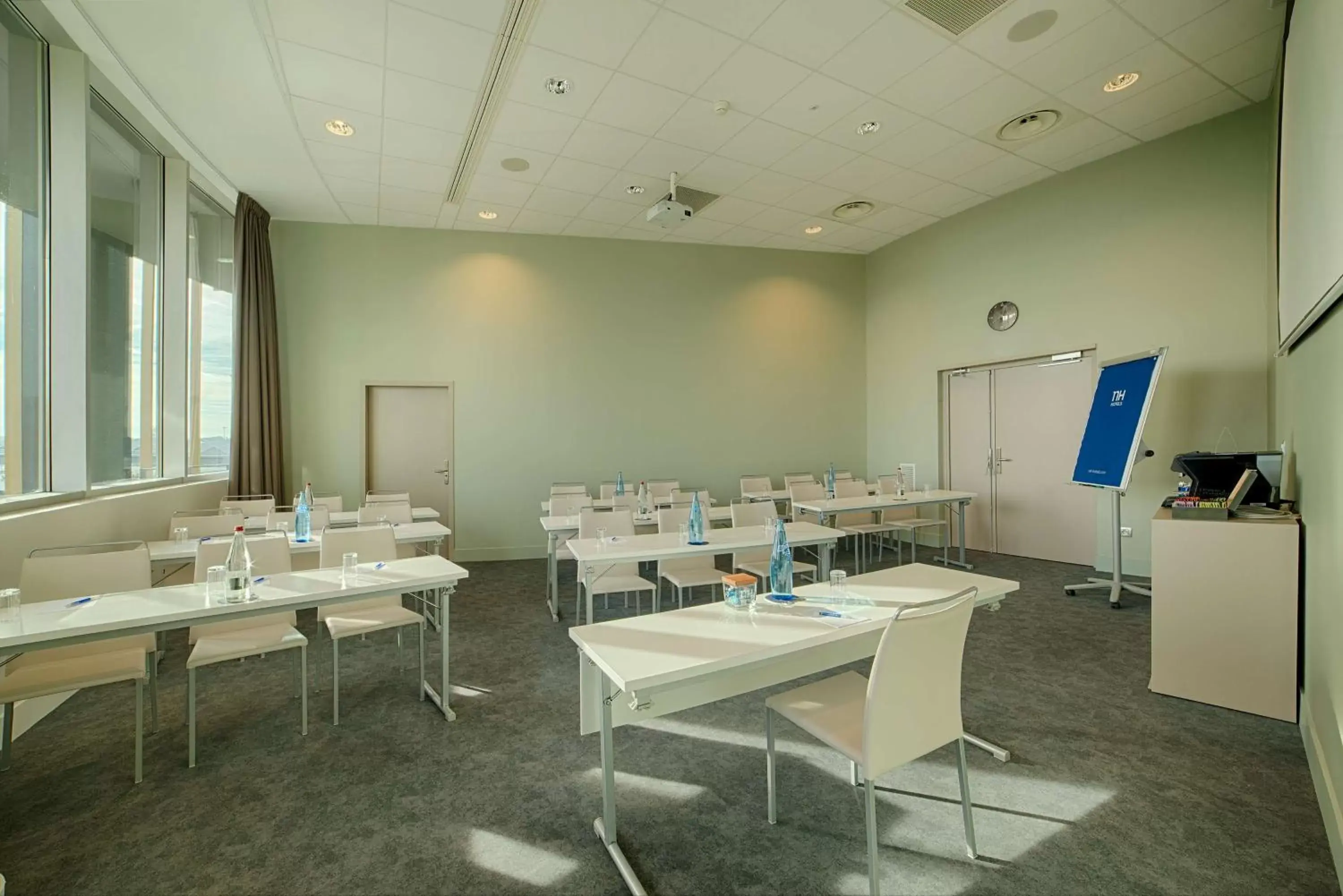 Meeting/conference room in NH Toulouse Airport