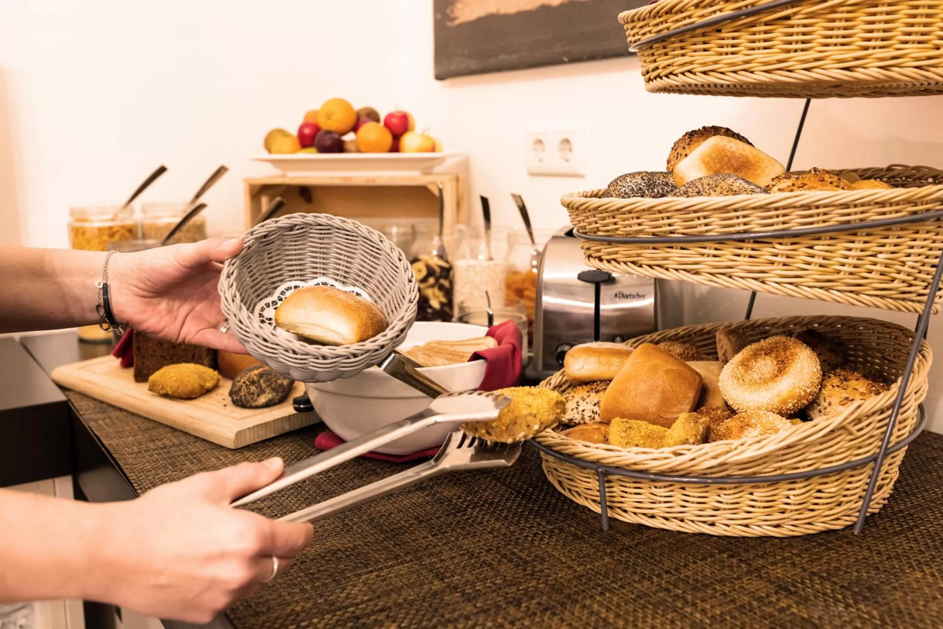 Buffet breakfast in Hotel am Schlosspark