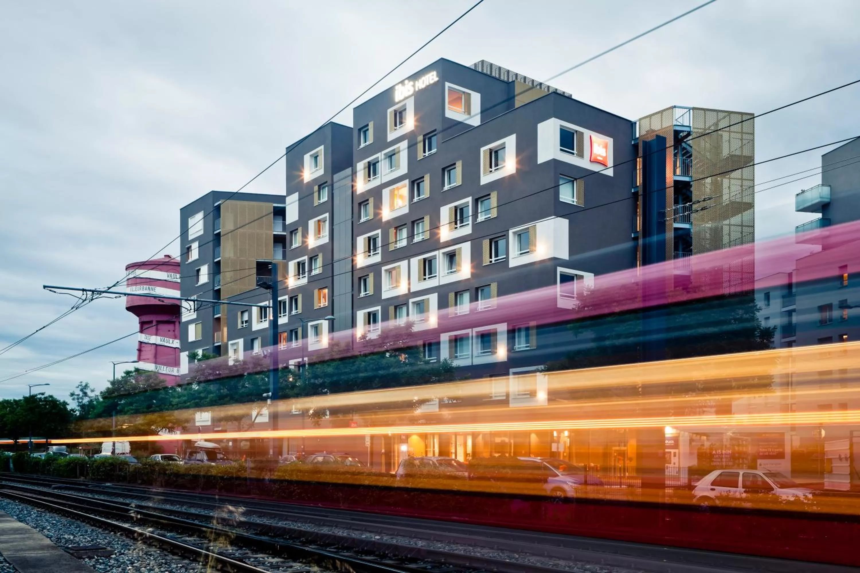 Property building in ibis Lyon Carre De Soie