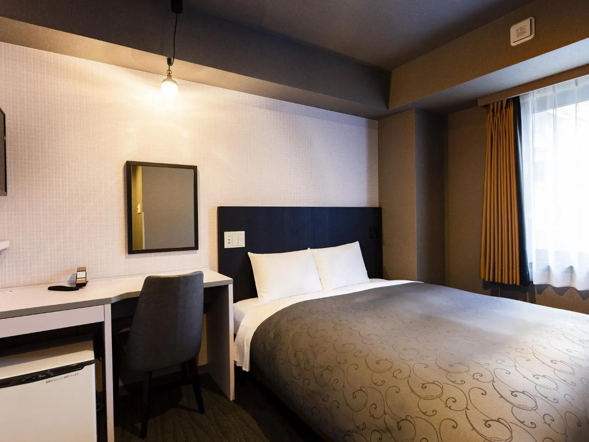 Bedroom, Bed in Hotel Wing International Shimbashi Onarimon